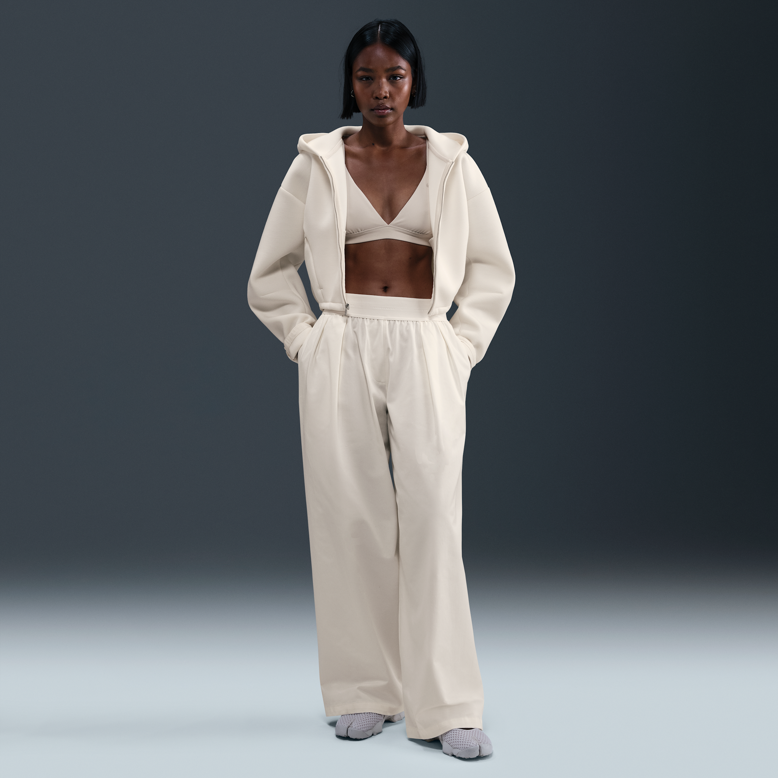 Nike Womens Trousers - Brown - Cotton/Polyester/Elastane