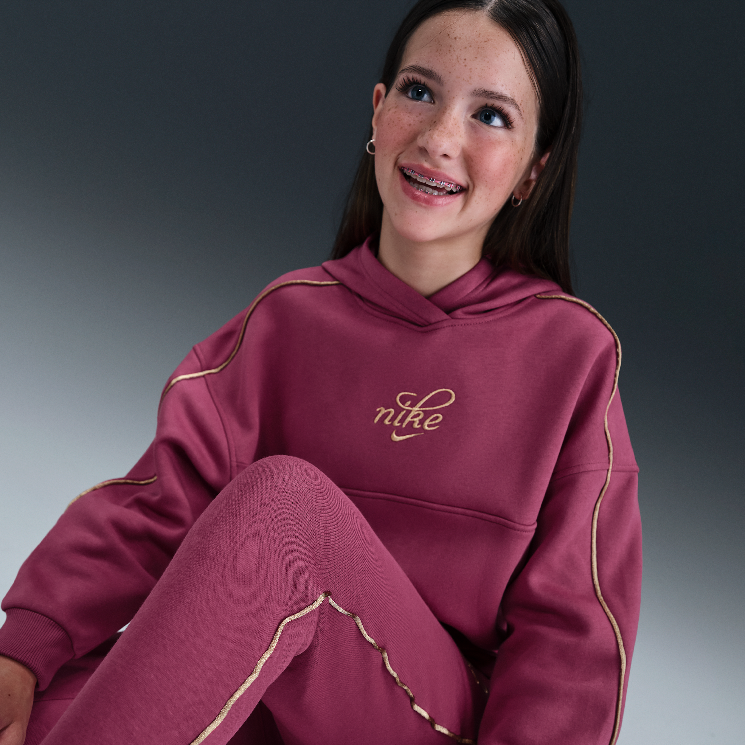 Thumbnail - Nike Club Fleece Boxy Hoodie für ältere Kinder (Mädchen) - Lila