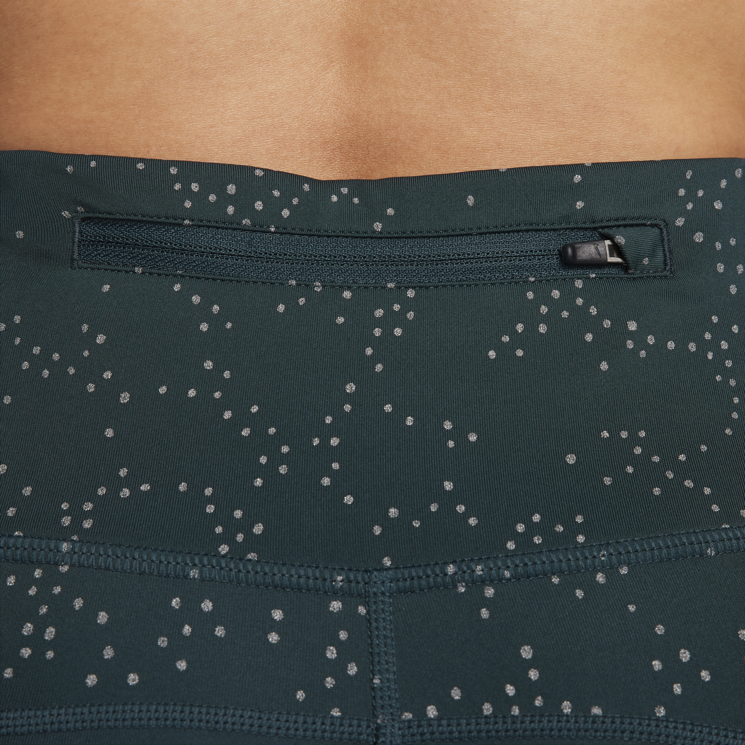 Nike Fast 7 8-legging met print halfhoge taille en zakken voor dames Groen