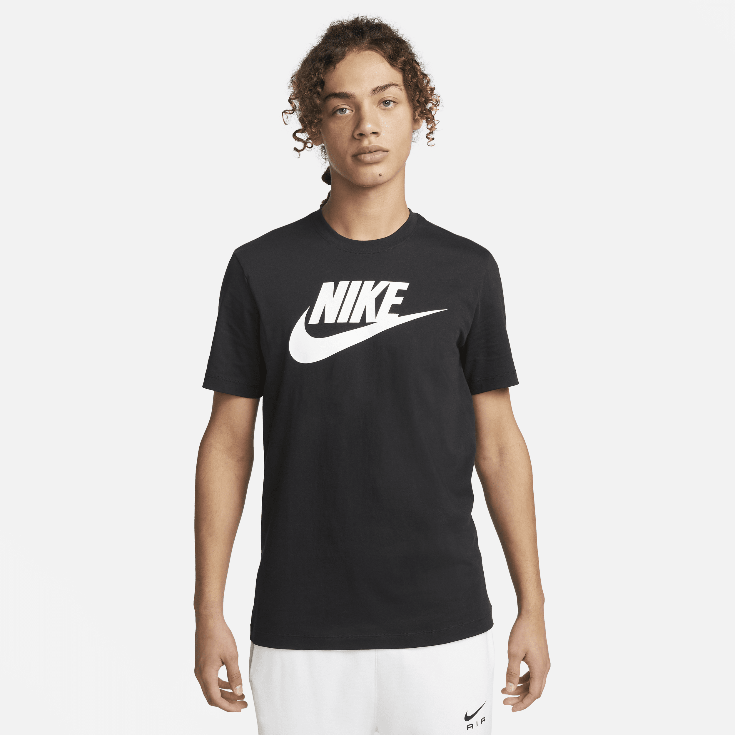 Nike Sportswear Men's T-Shirt - Black