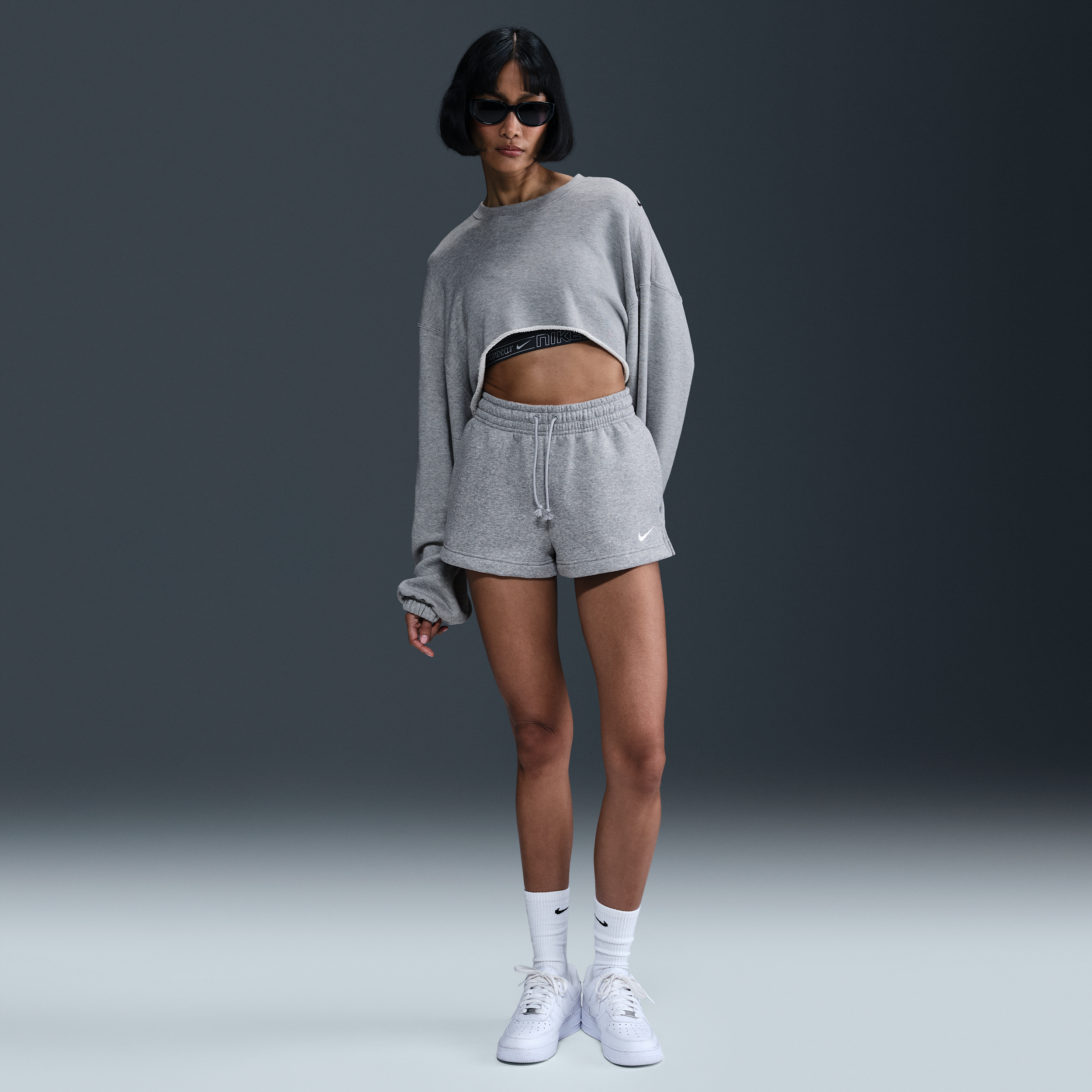 Nike Sportswear Phoenix Fleece damesshorts met halfhoge taille (5 cm) - Grijs