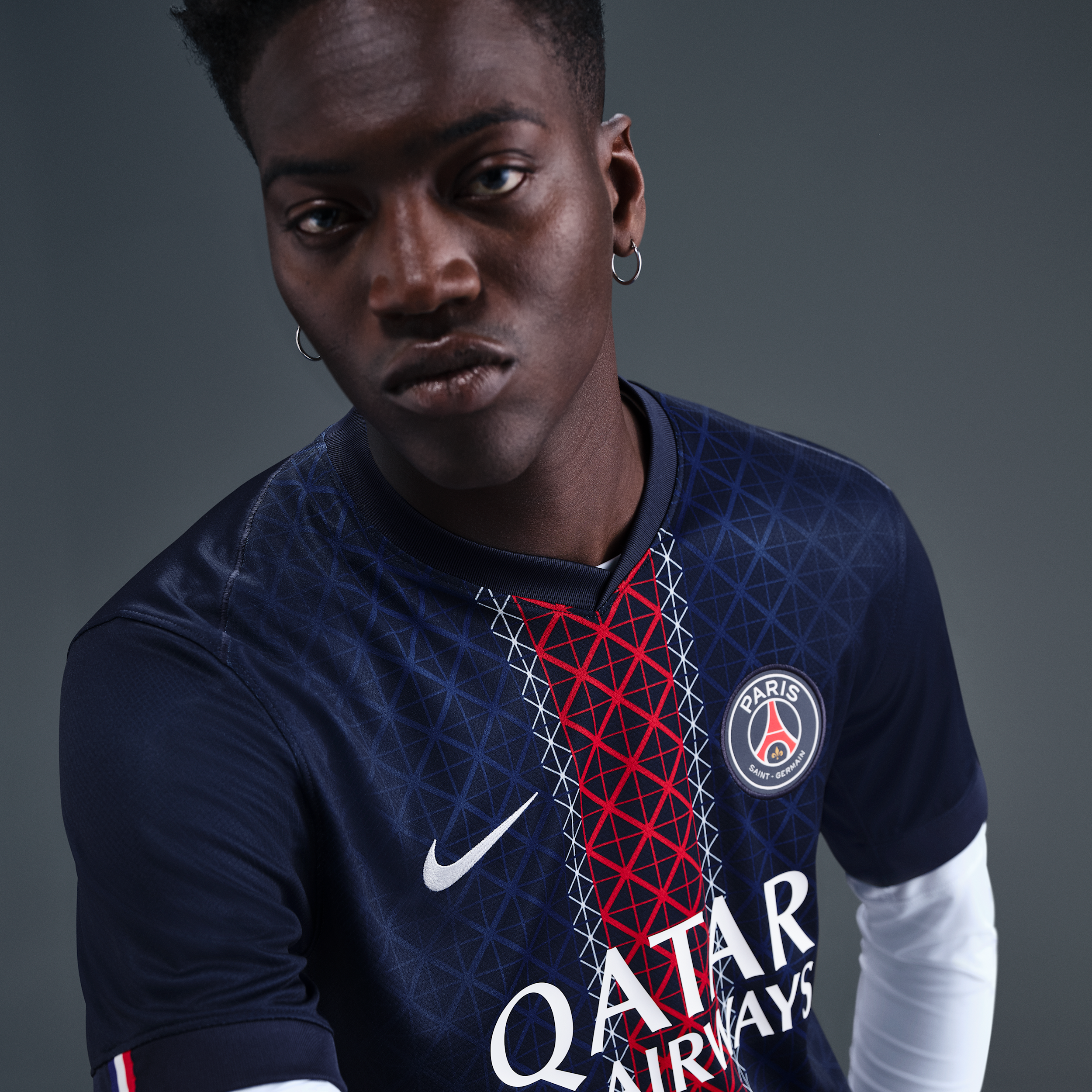 Thumbnail - Paris Saint-Germain 2025/26 Stadium Home Nike Replika-Fußballtrikot mit Dri-FIT-Technologie (Herren) - Blau