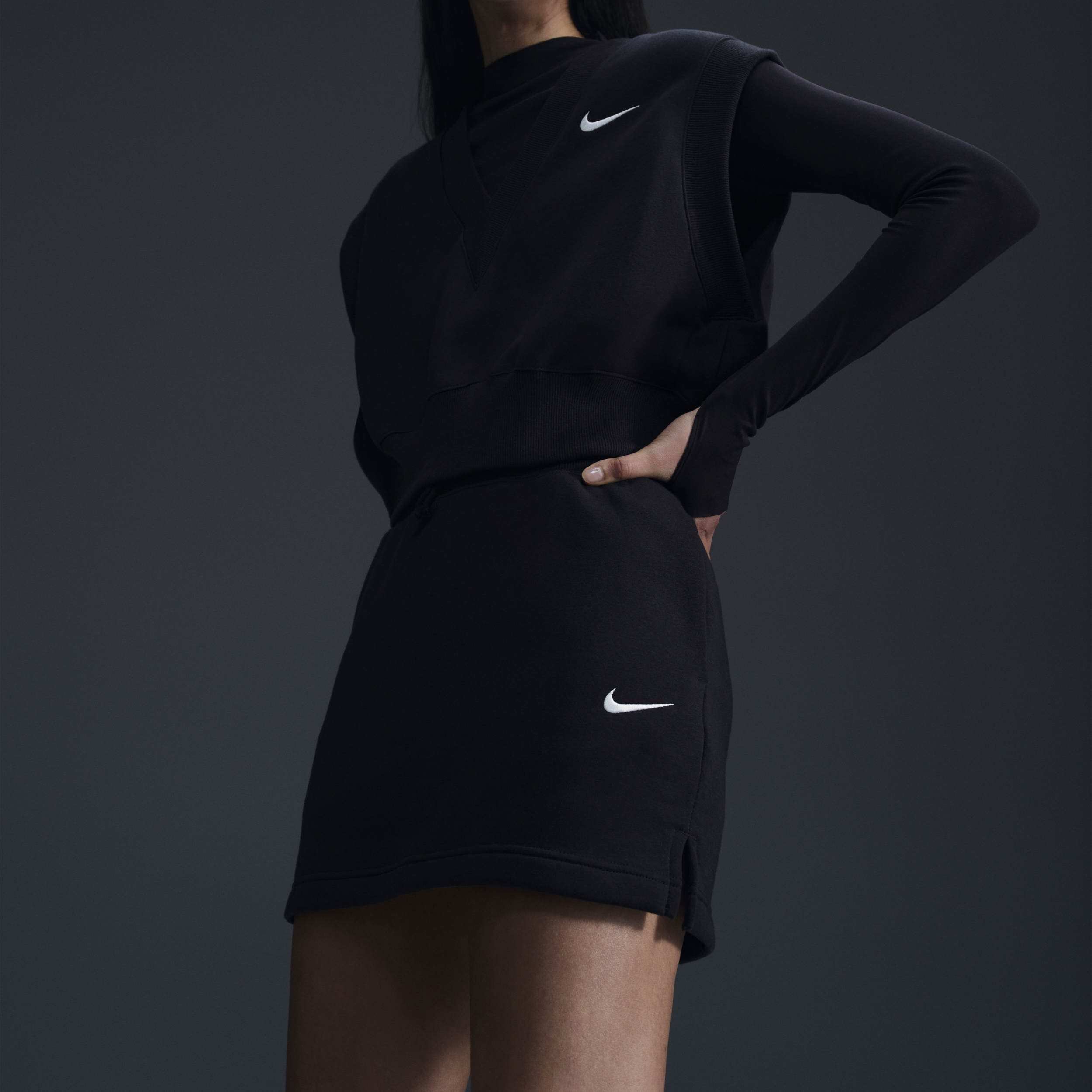 Mini-jupe slim Nike Sportswear Phoenix en Fleece pour femme - Noir