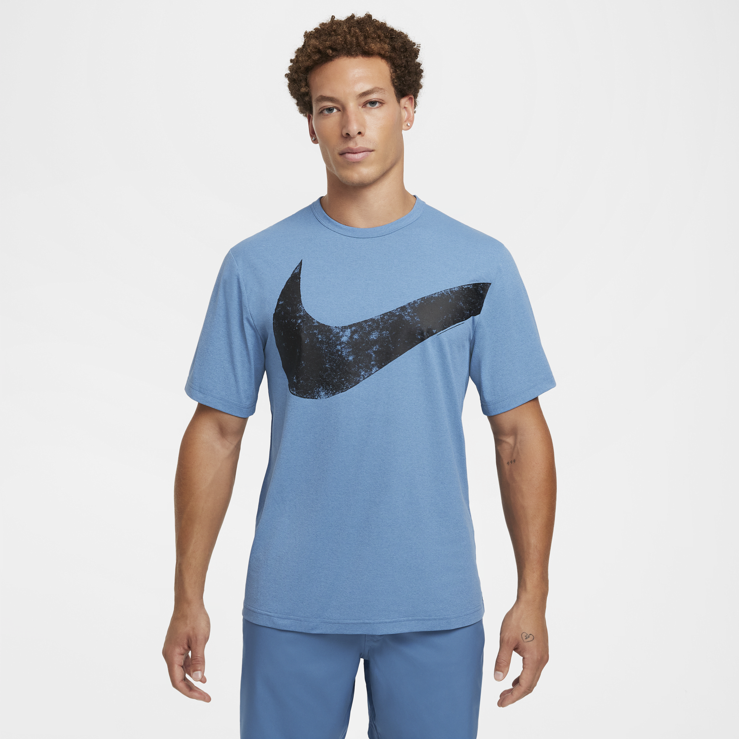 Nike Hyverse Swoosh Men's Dri-FIT Short-sleeve Fitness Top - Blue - Recycled Polyester Minimum - 50% Recycled Polyester