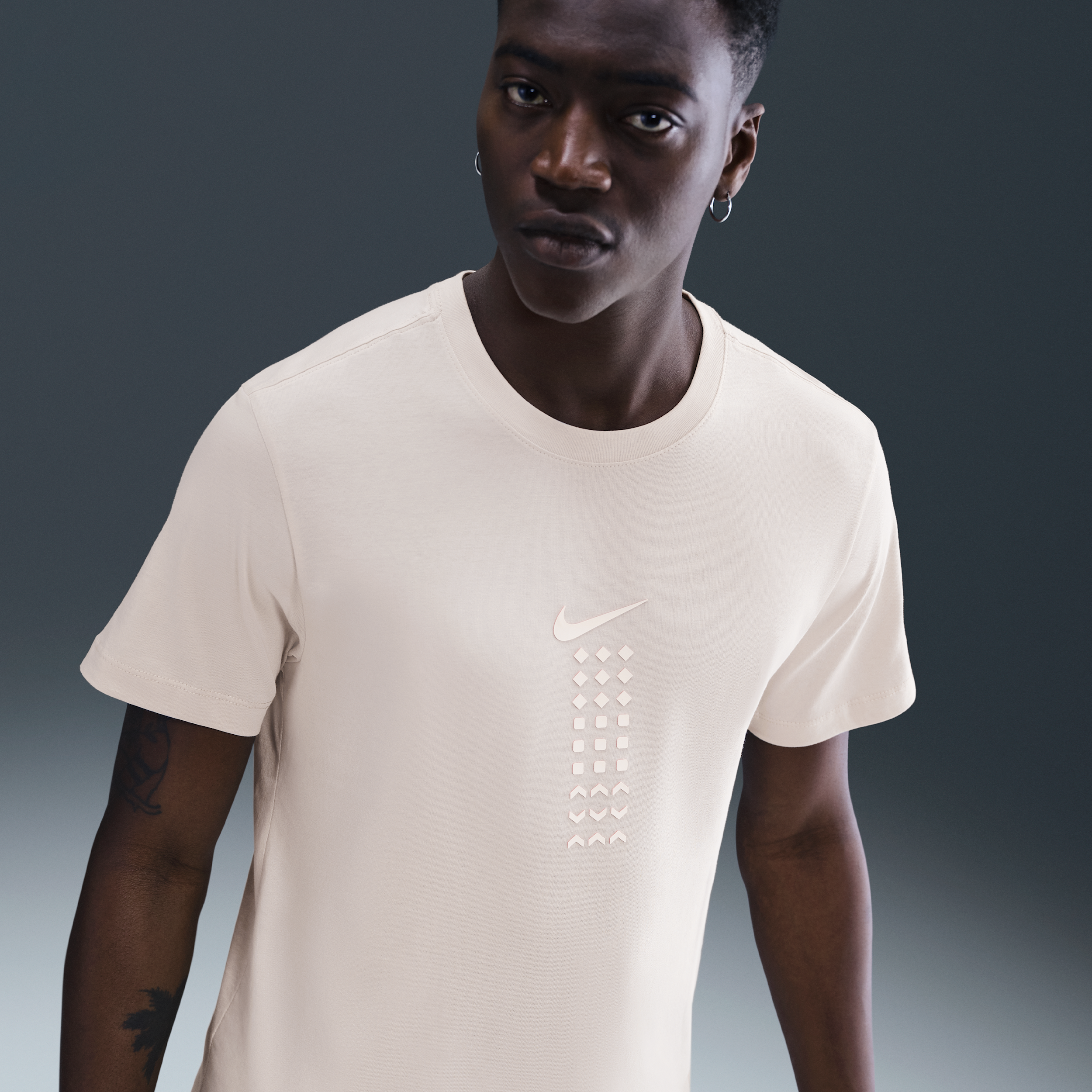 Thumbnail - Nike Sportswear T-Shirt (Herren) - Grau