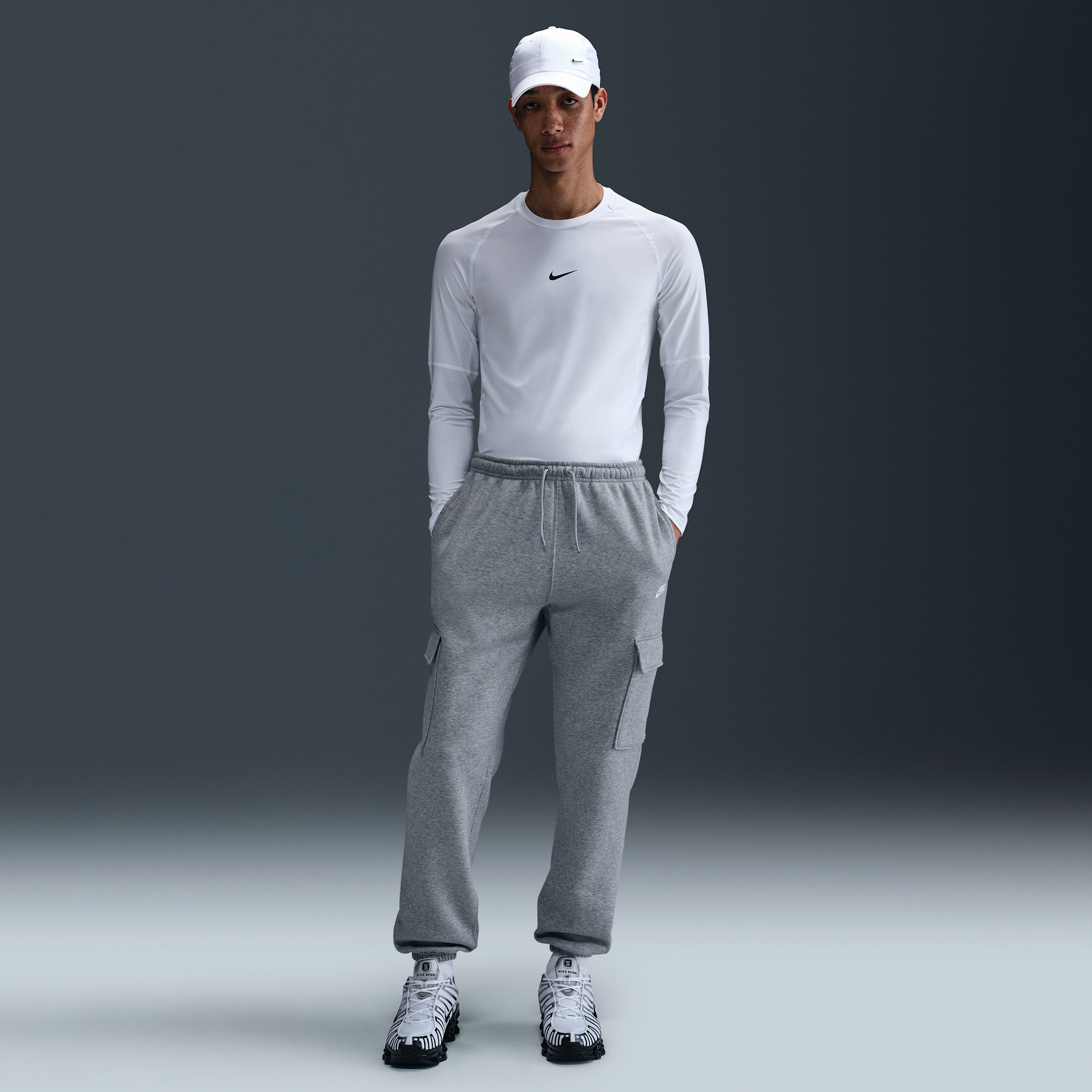 Thumbnail - Nike Club Fleece-Cargohose (Herren) - Grau