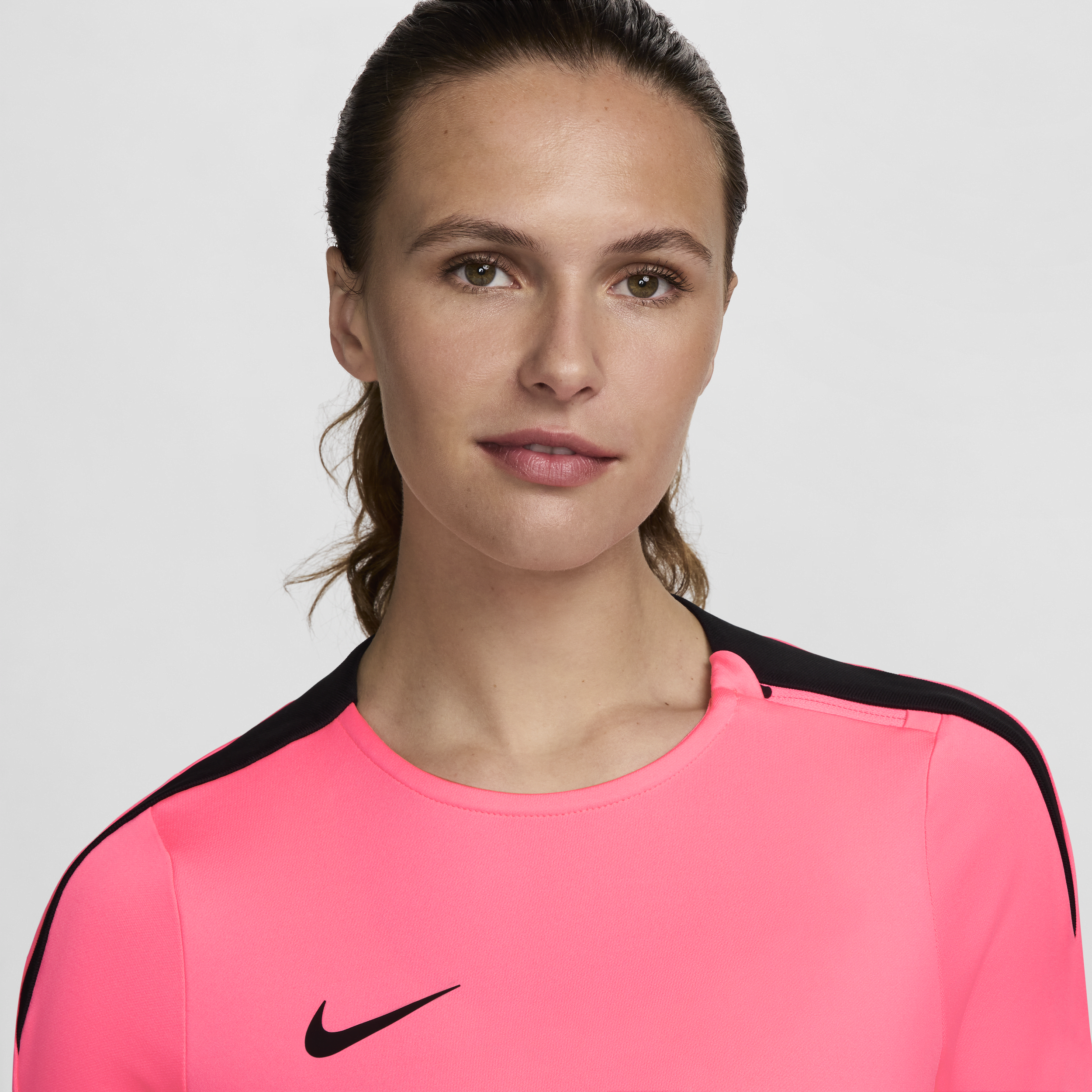 Nike Strike Dri-FIT voetbaltop met ronde hals voor dames Roze