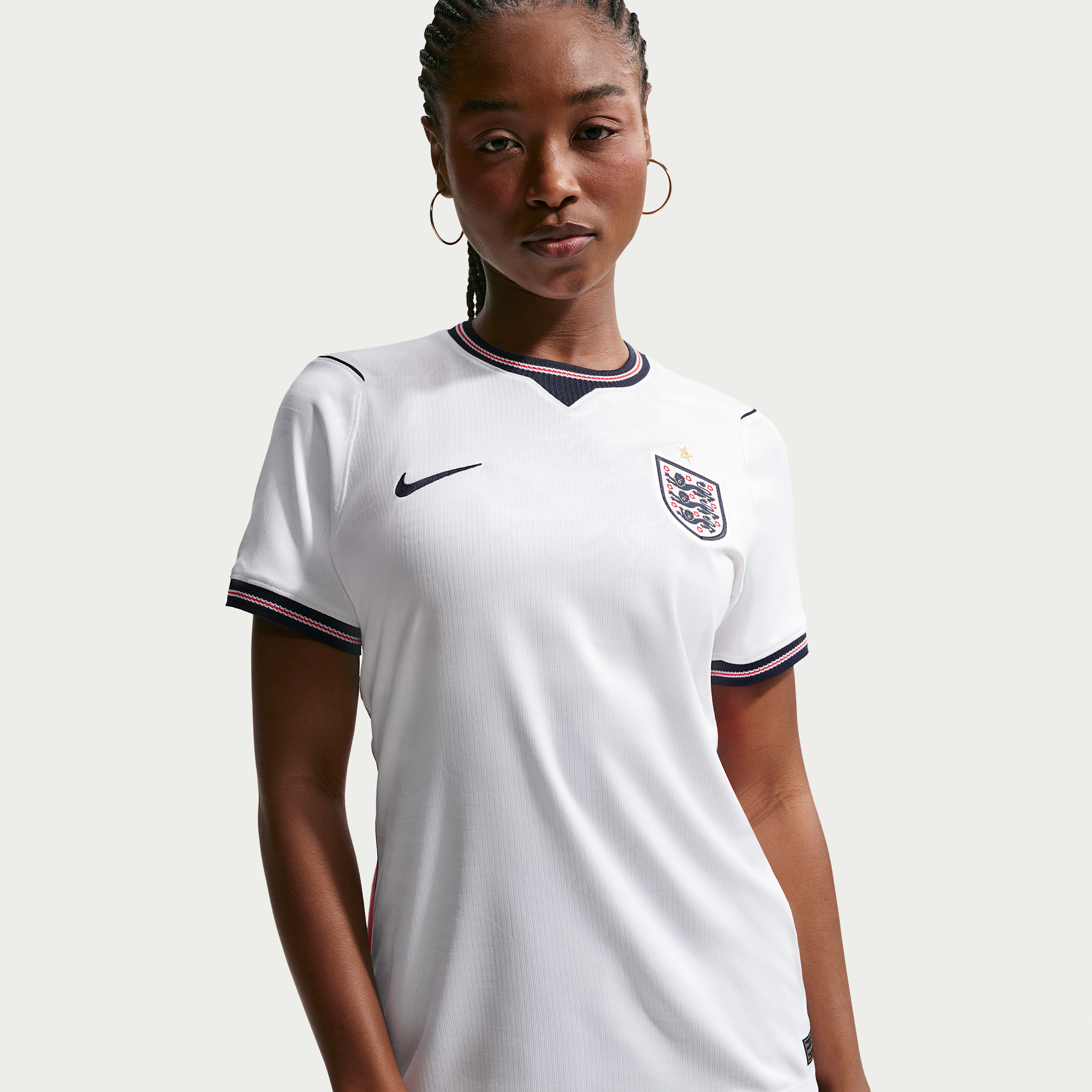 England 2026 Stadium Home Nike Dri-FIT Replica-fodboldtrøje til kvinder - hvid