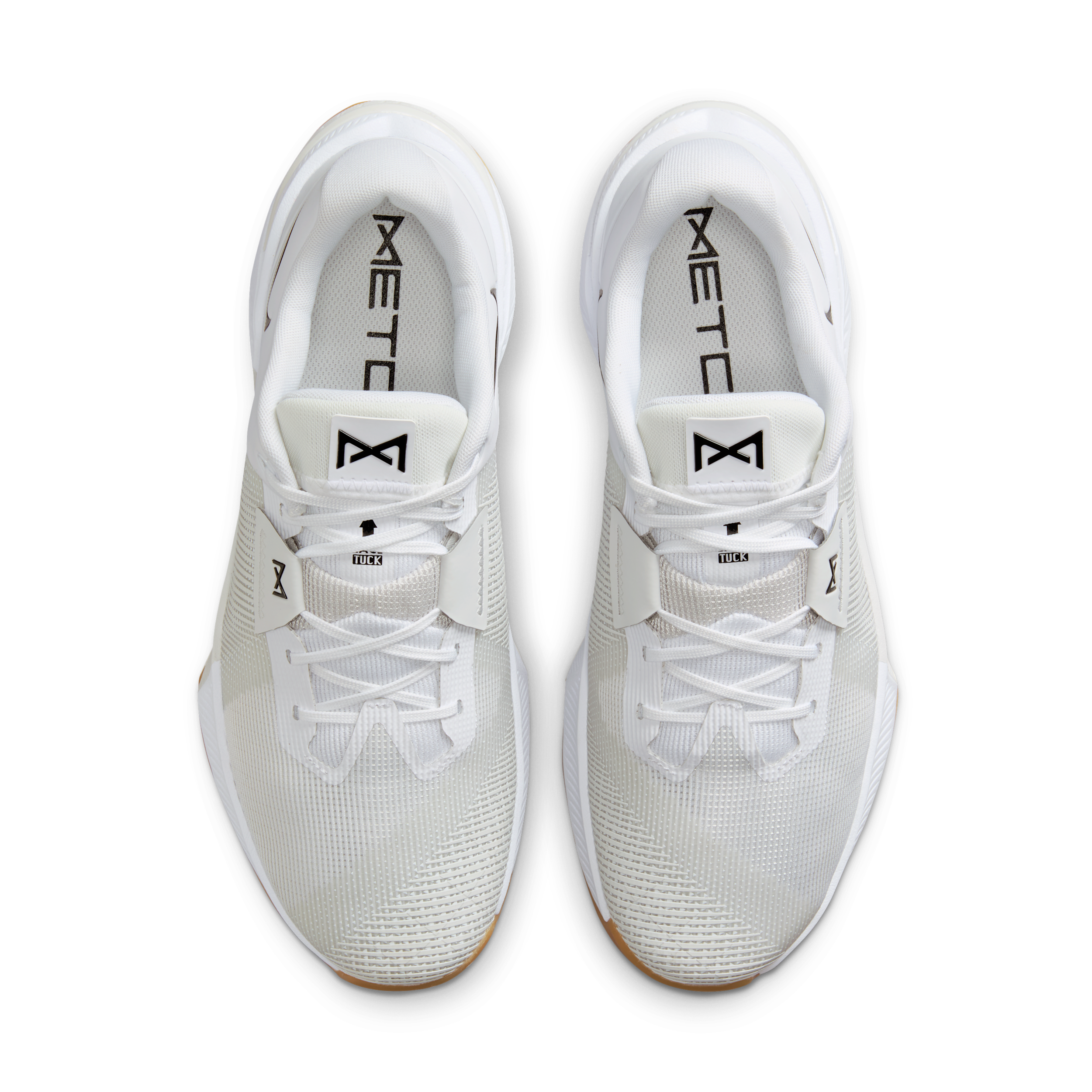 white metcons mens