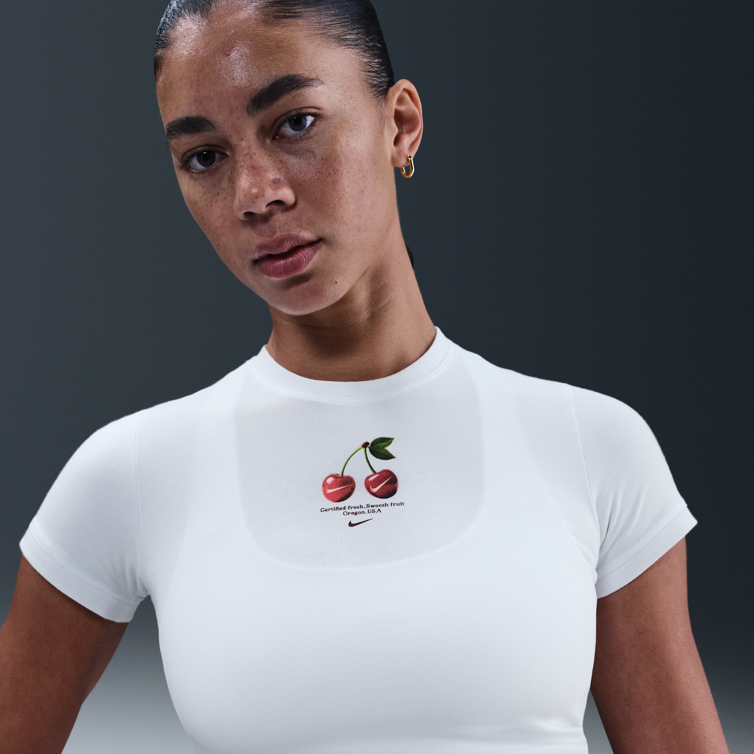 Thumbnail - Nike Damen-T-Shirt - Weiß