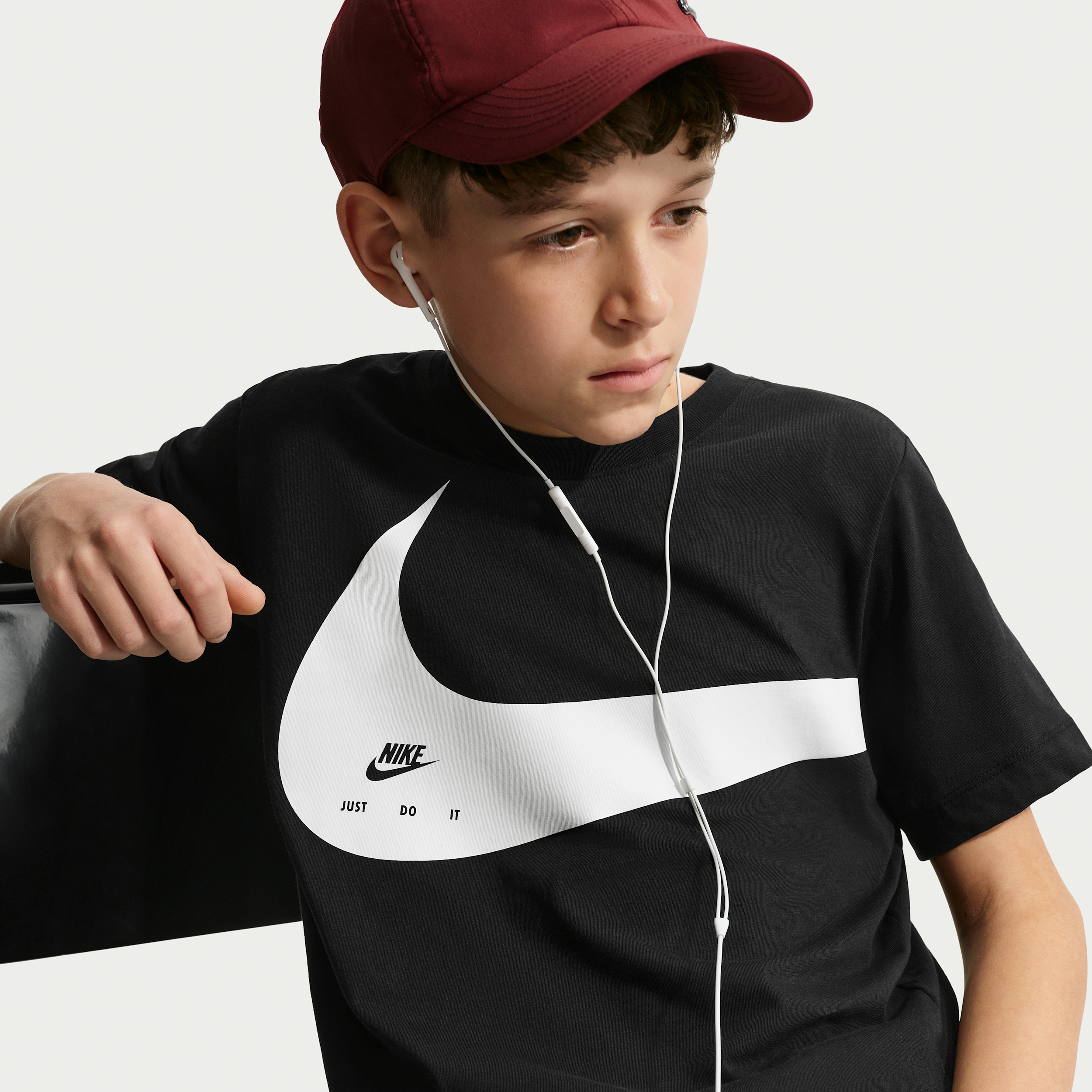Thumbnail - Nike Club T-Shirt (ältere Kinder) - Schwarz