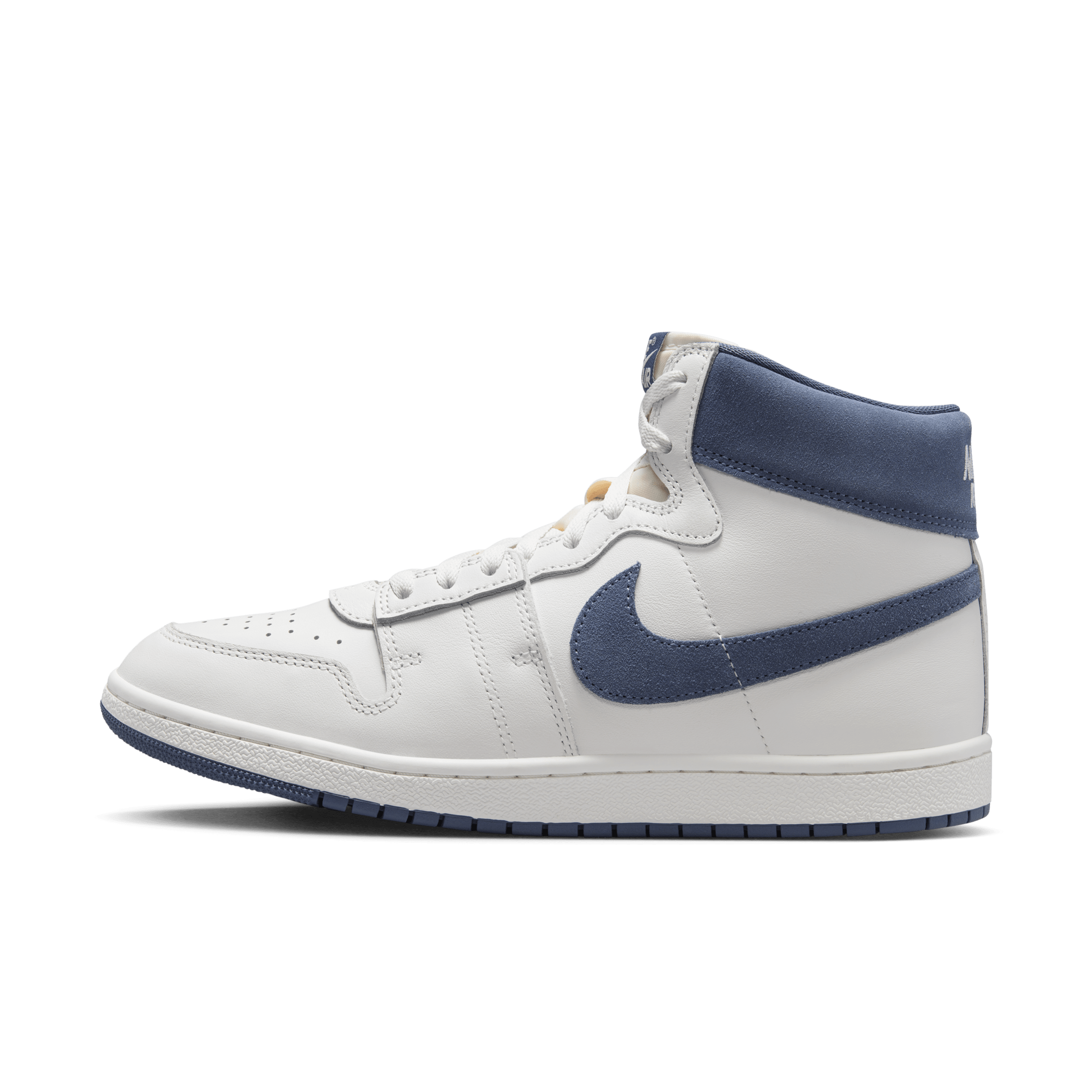 Buty męskie Jordan Air Ship PE SP - Biel - DZ3497-140