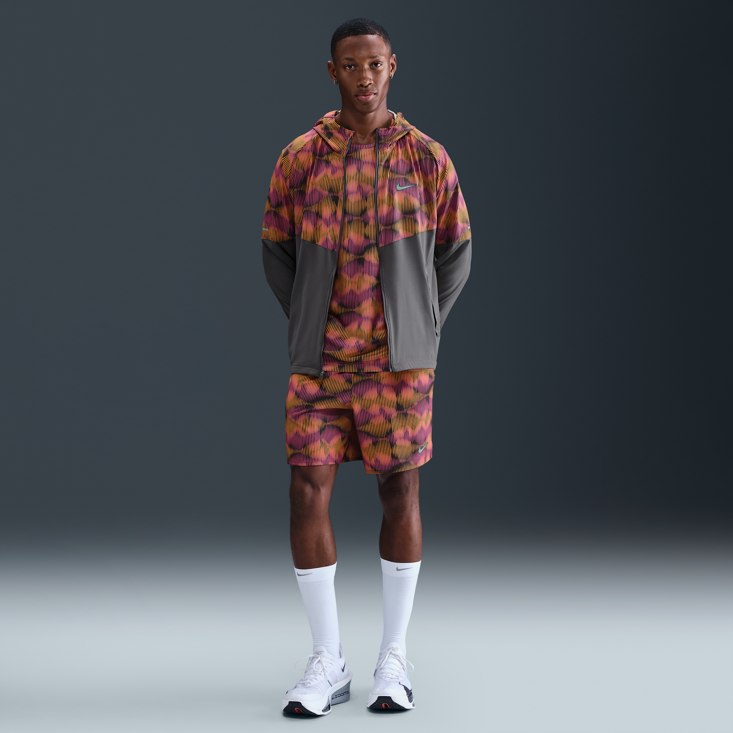 Thumbnail - Nike Challenger Herren-Laufshorts mit Futter (ca. 18 cm) - Grau