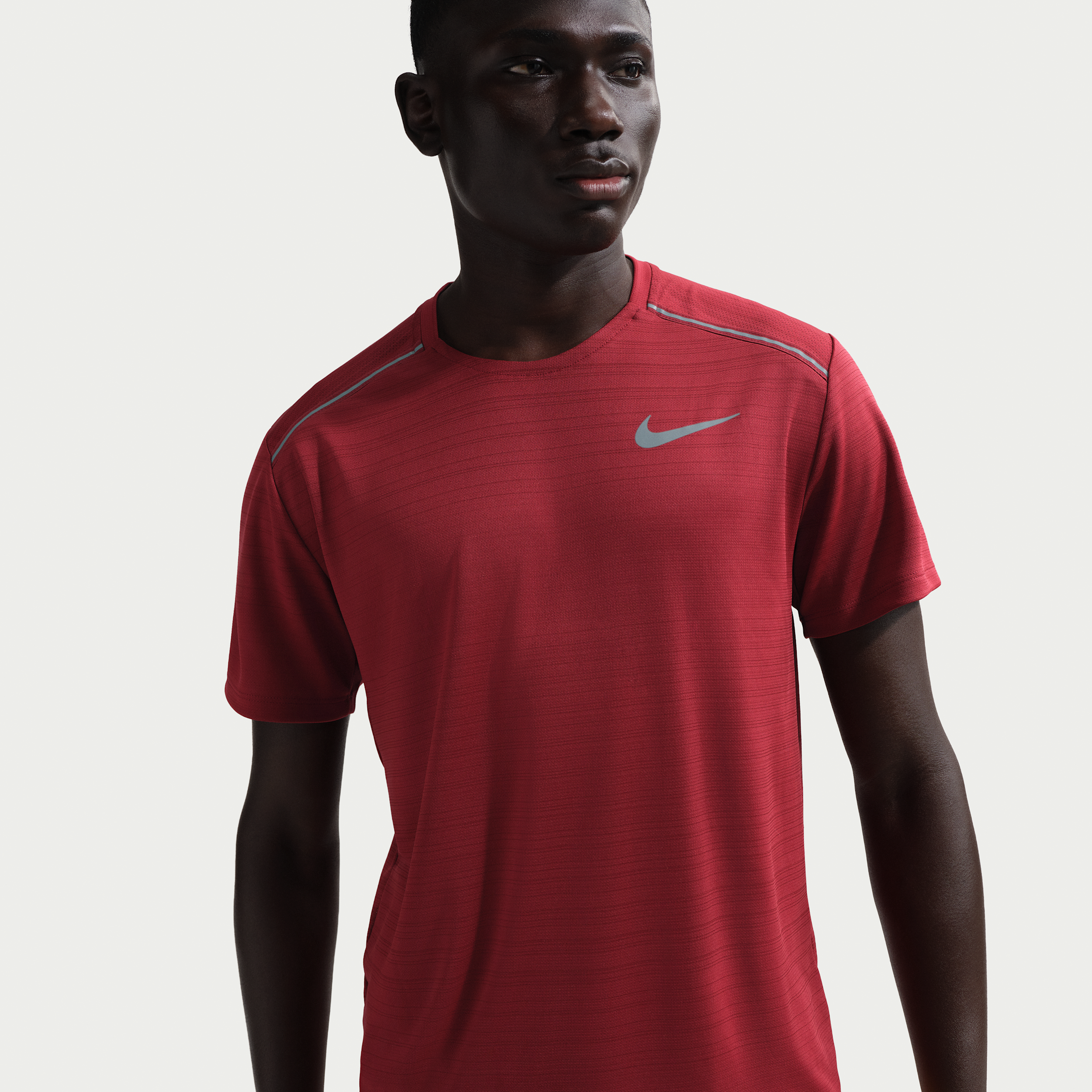 Nike Miler Hardlooptop met korte mouwen voor heren - Rood