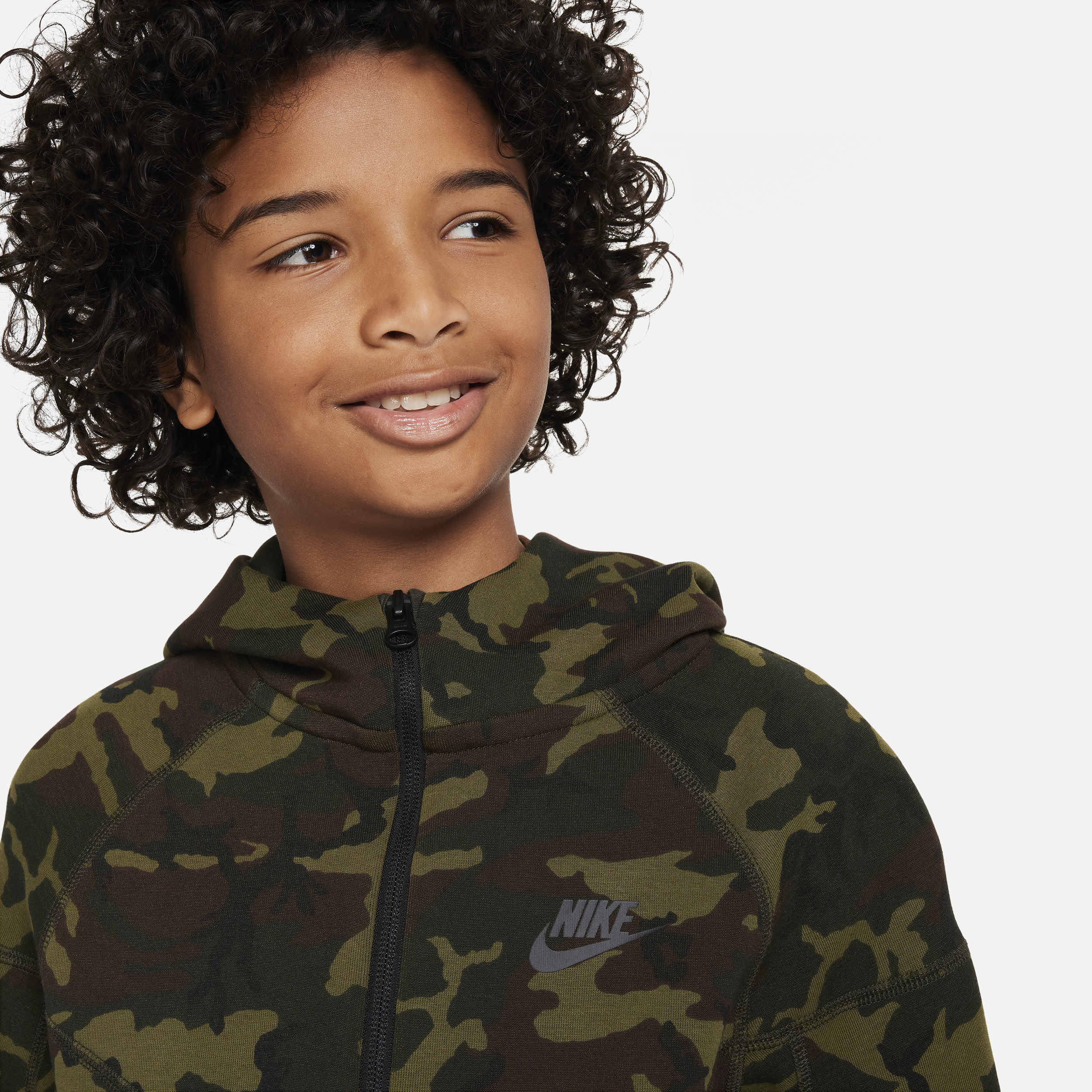 Nike Tech Fleece hoodie met camouflageprint en rits voor jongens Zwart