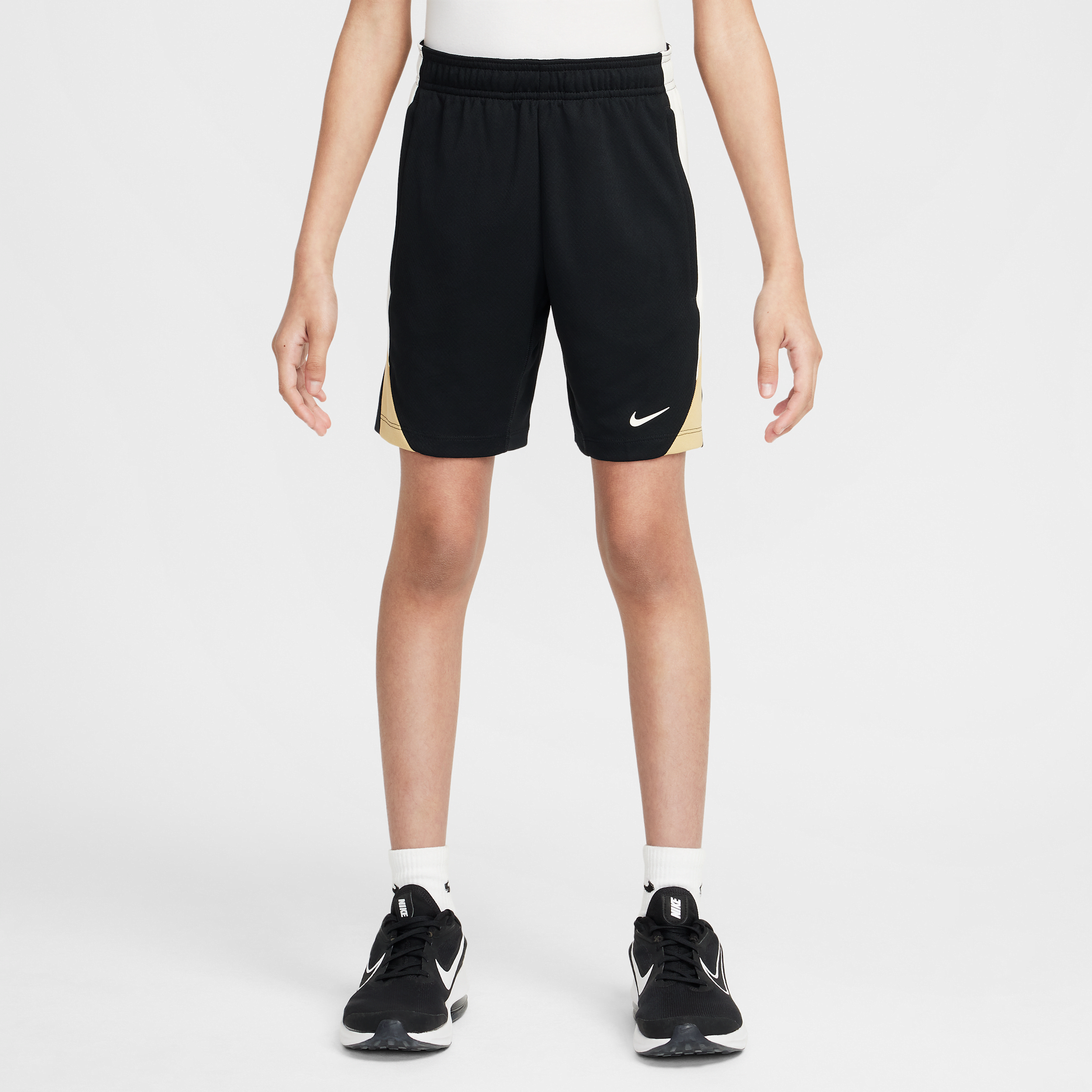 Nike Dri-FIT Strike Older Kids Football Shorts - Black - Polyester