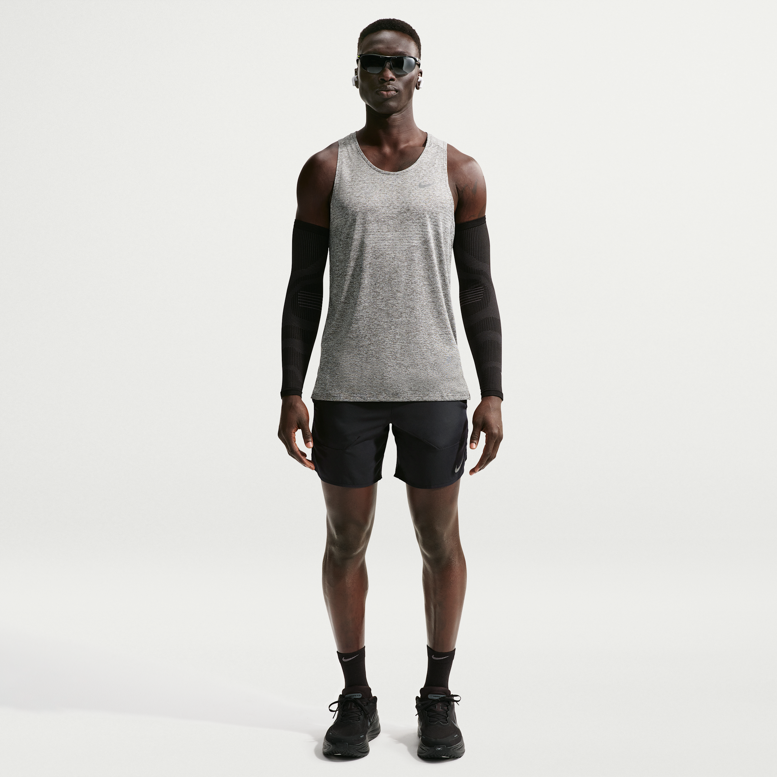 Thumbnail - Nike Stride Dri-FIT-Laufshorts mit Futter für Herren (ca. 18 cm) - Schwarz