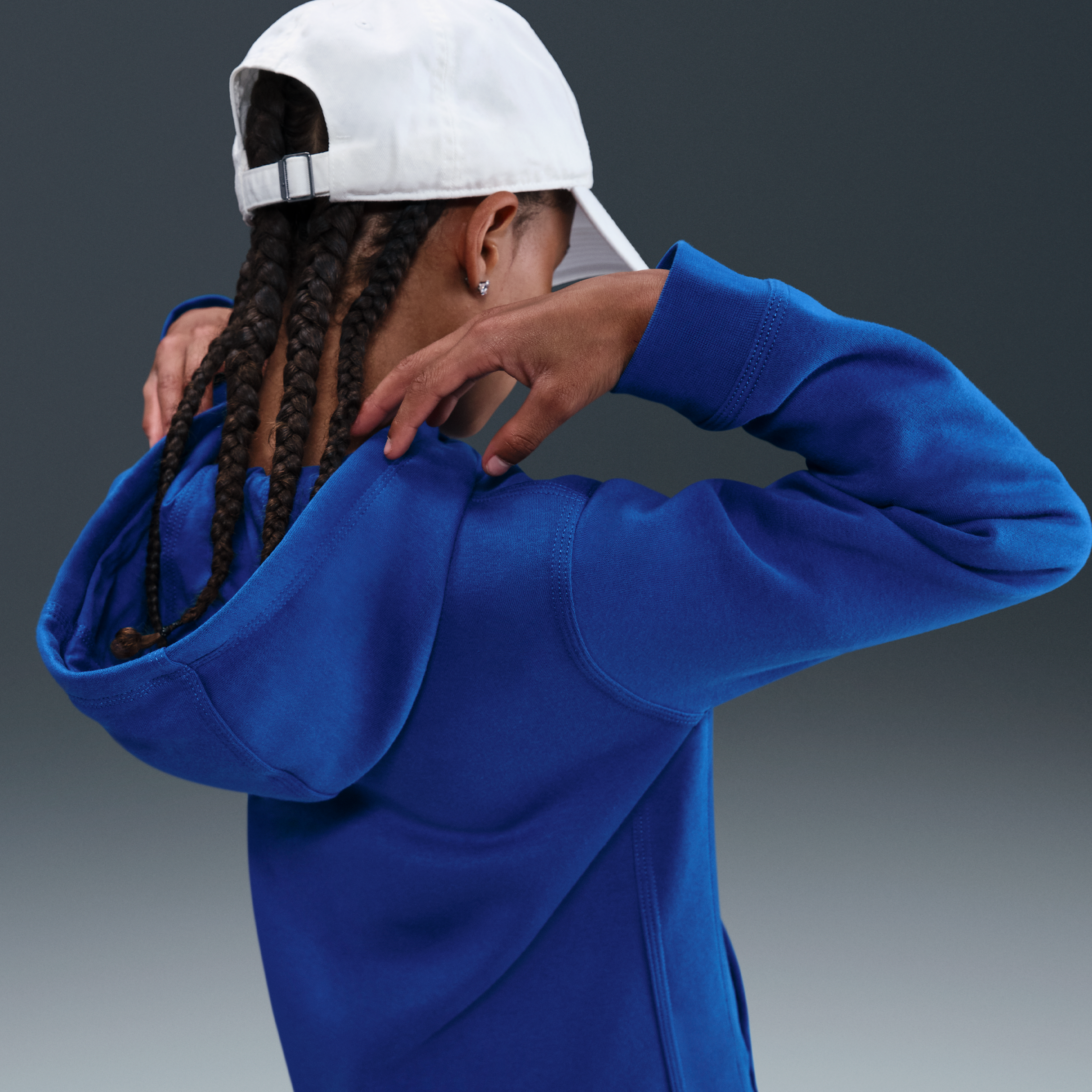 Thumbnail - FC Chelsea Club Nike Fußball-Hoodie für ältere Kinder (Jungen) - Blau