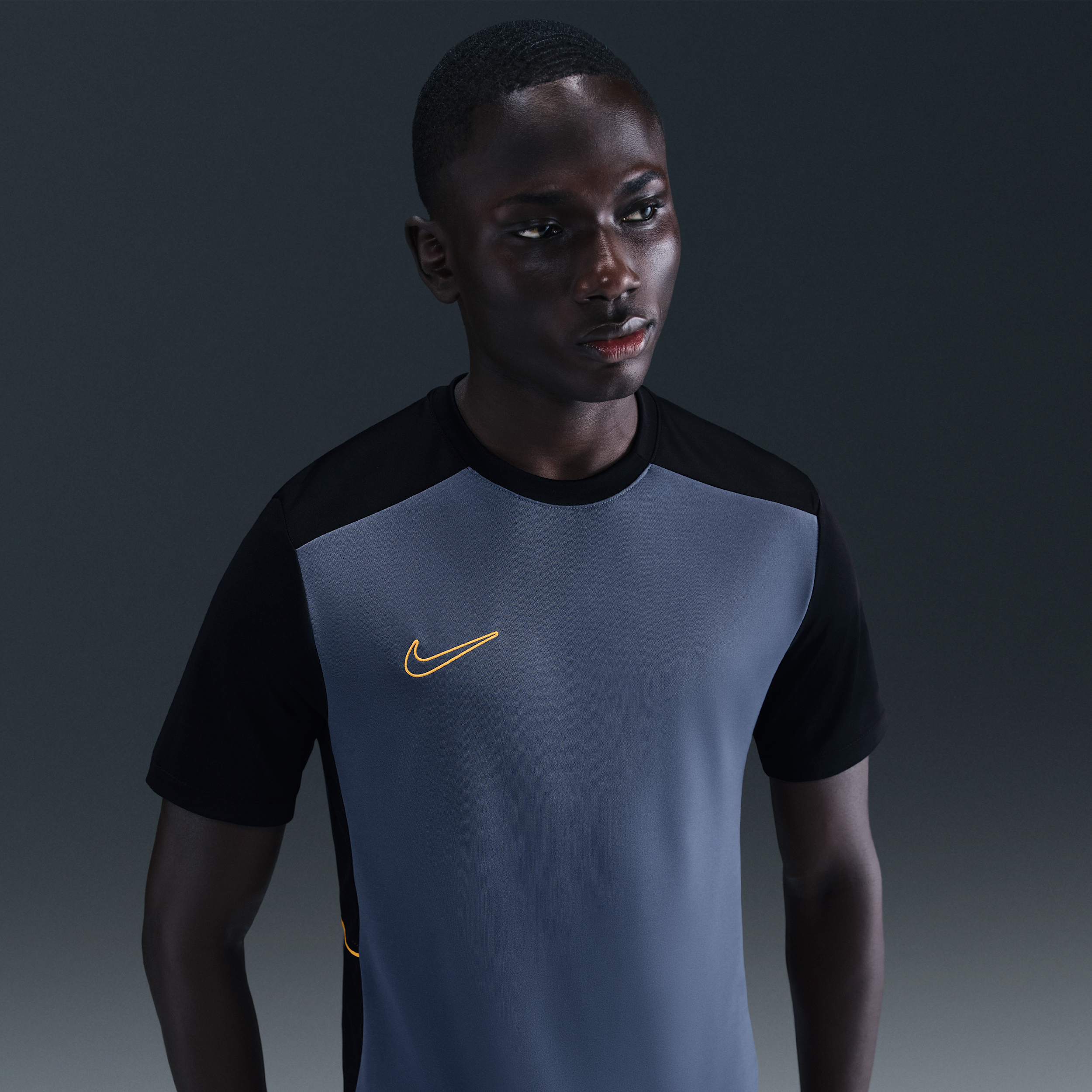 Kortærmet Nike Academy Dri-FIT-fodboldtrøje til mænd - blå