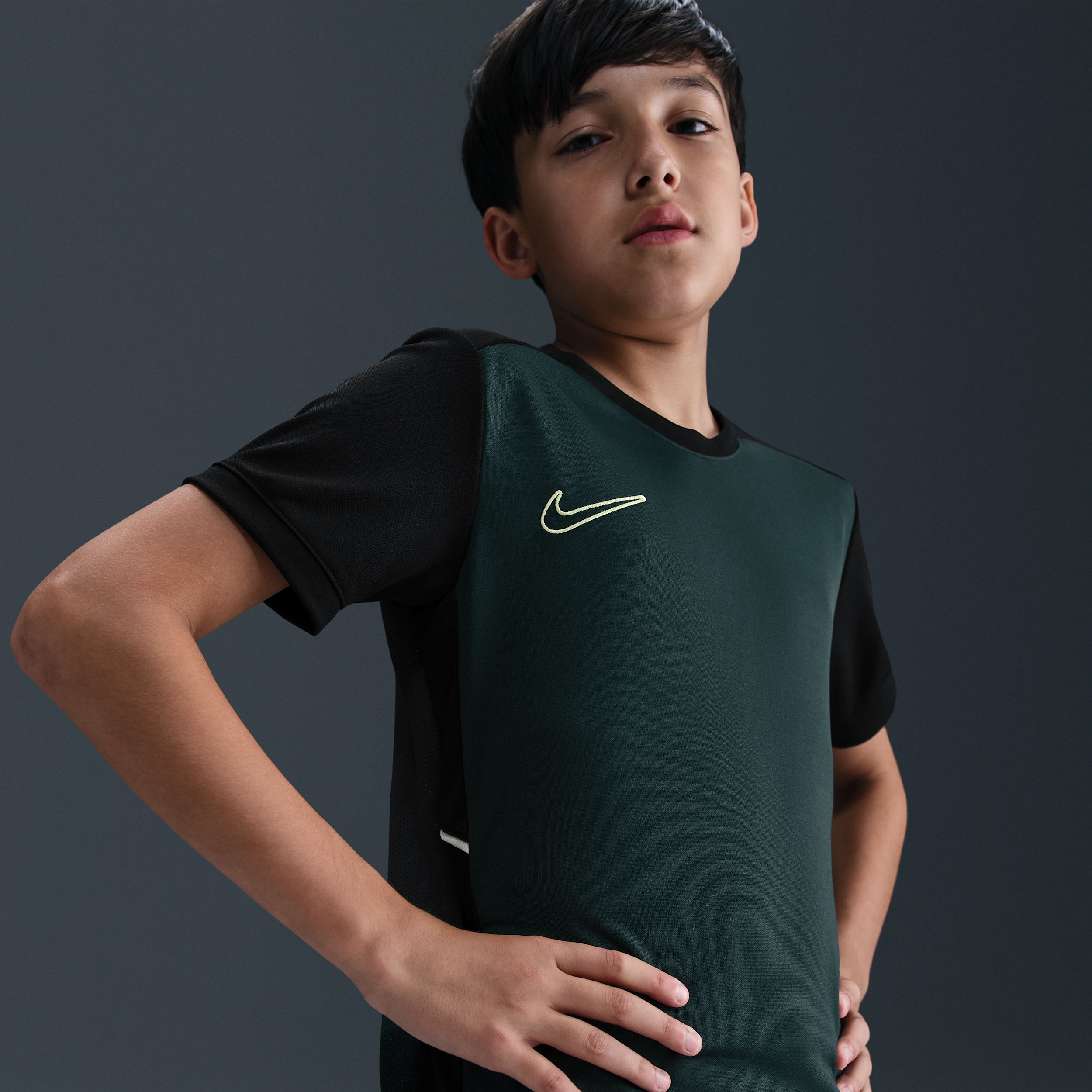 Thumbnail - Nike Academy Dri-FIT Fußballoberteil (ältere Kinder) - Grün