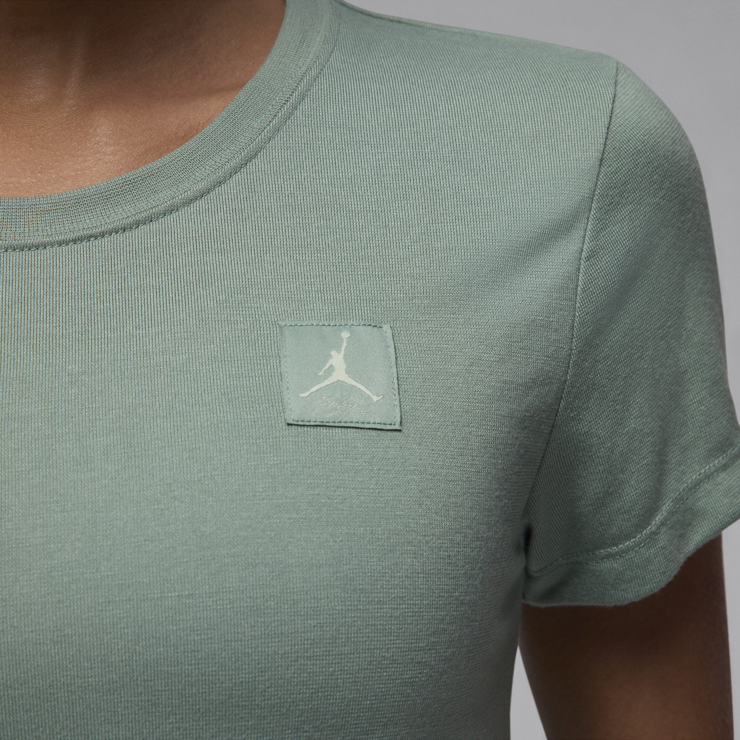 Jordan Essentials T-shirt met korte mouwen en aansluitende pasvorm voor dames Groen