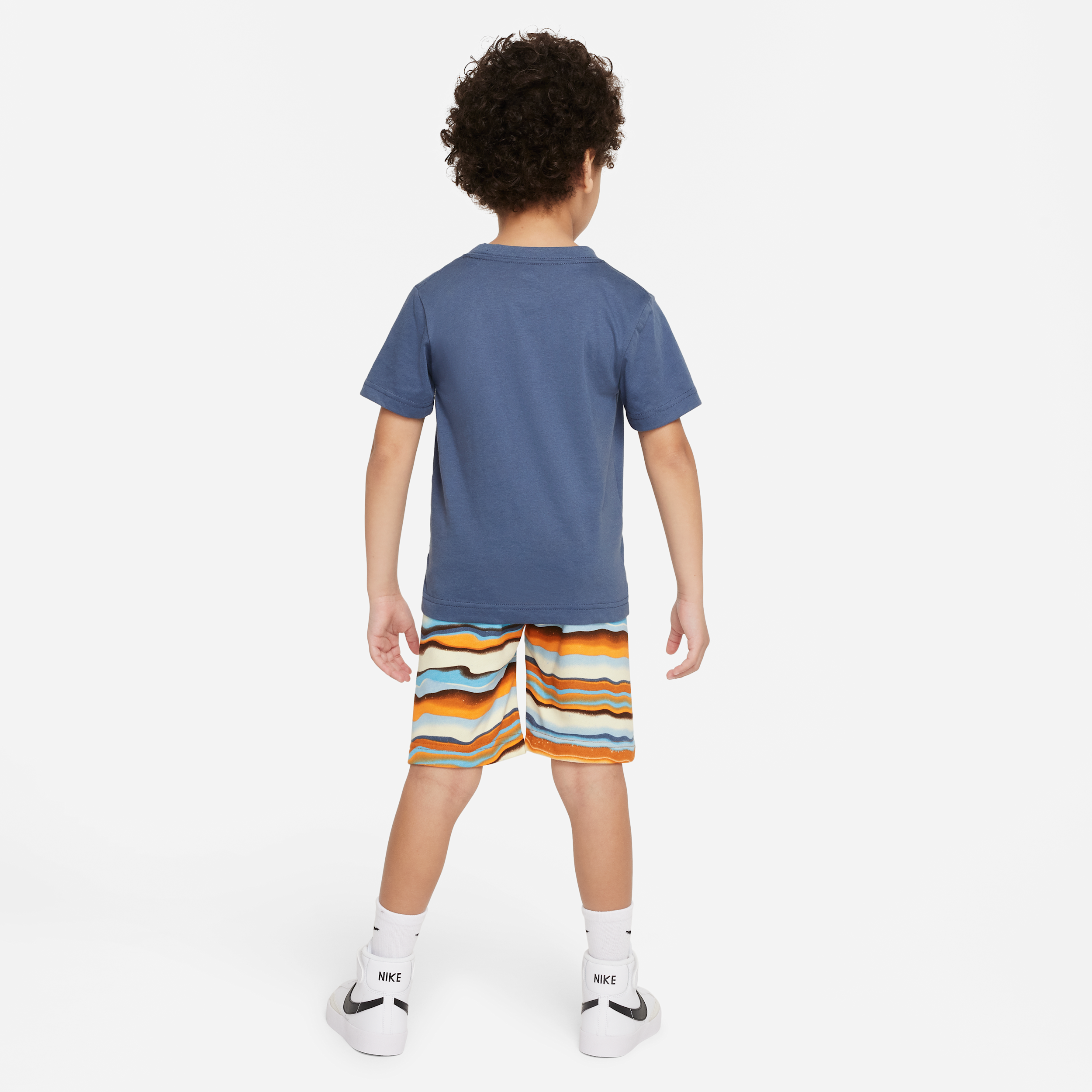Thumbnail - Nike "Leave No Trace" Printed Shorts Set zweiteiliges Set für jüngere Kinder - Multi-Color