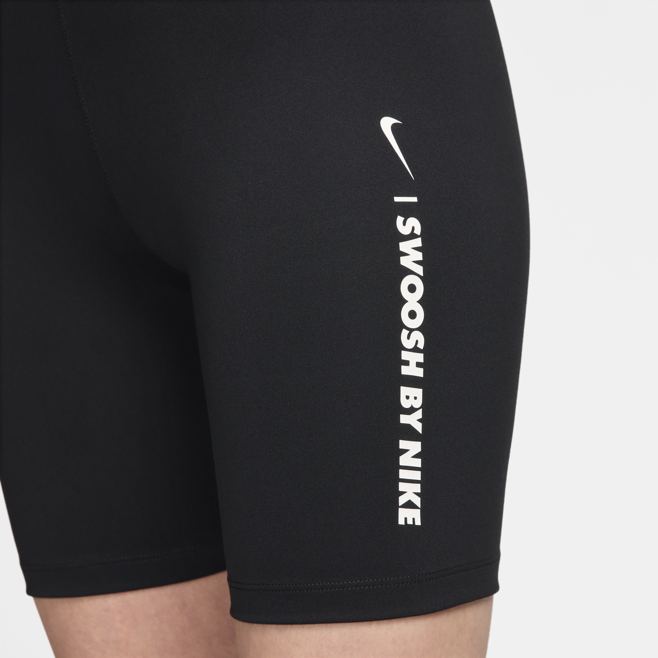 Nike One bikeshorts met hoge taille voor dames (18 cm) Zwart