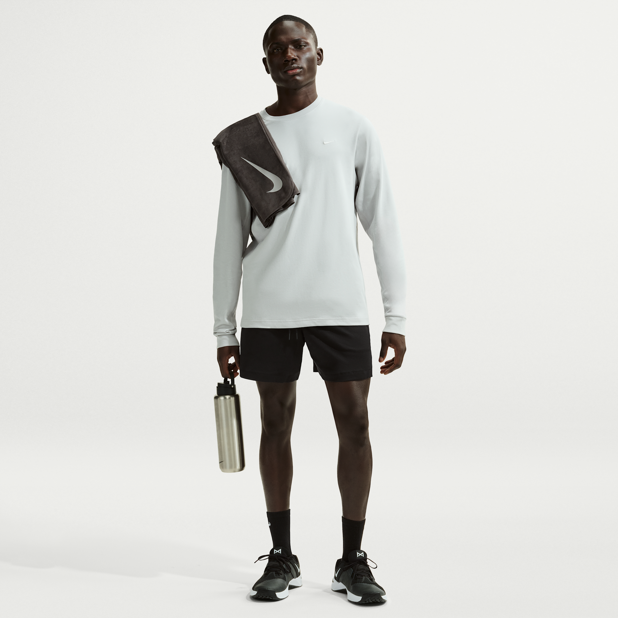 Thumbnail - Nike Primary NanoKnit Performance-Shorts mit Dri-FIT-Technologie für Herren (ca. 18 cm) - Schwarz