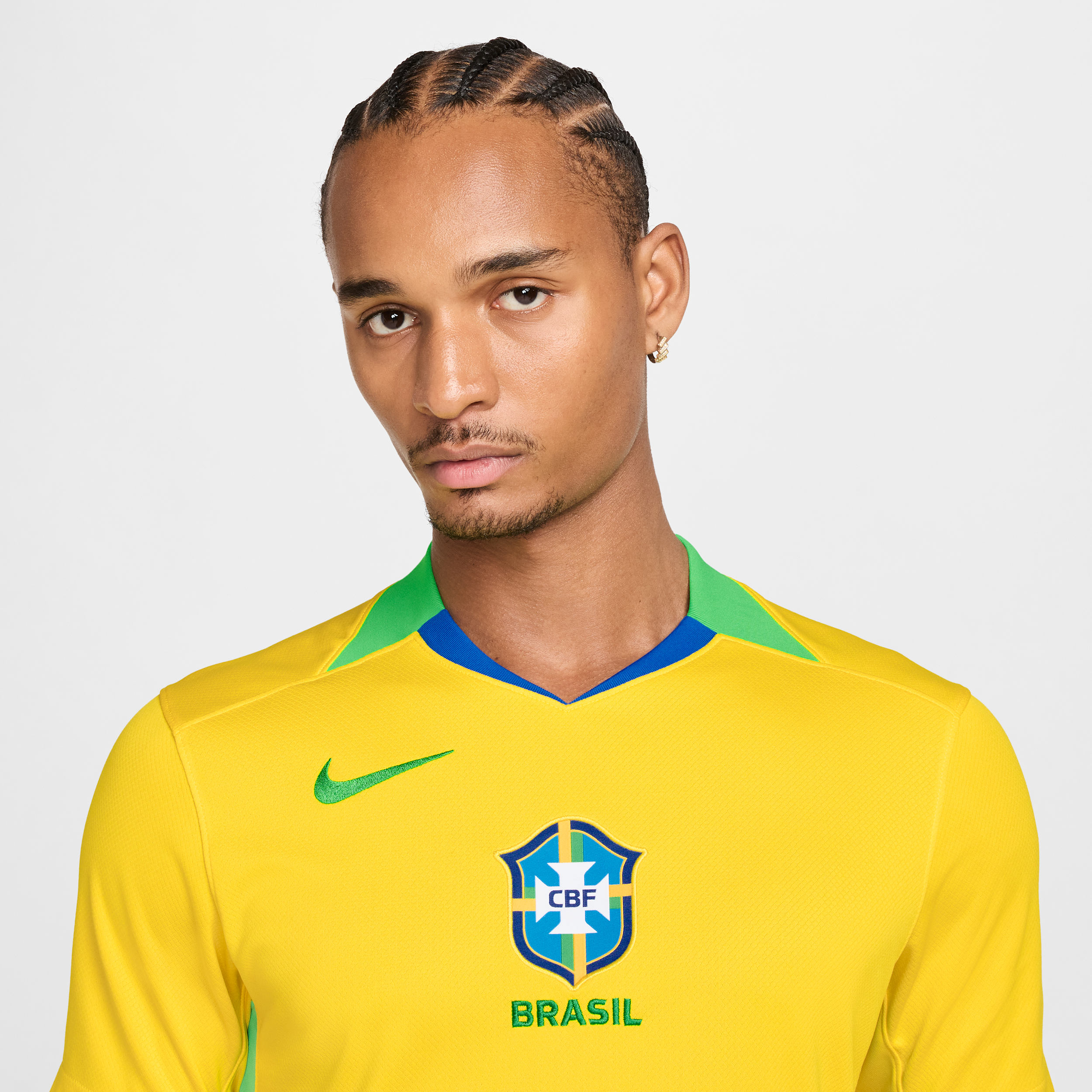 Thumbnail - Brasilien 2025 Stadium Home (Frauenteam) Nike Replika-Fußballtrikot mit Dri-FIT-Technologie (Herren) - Gelb