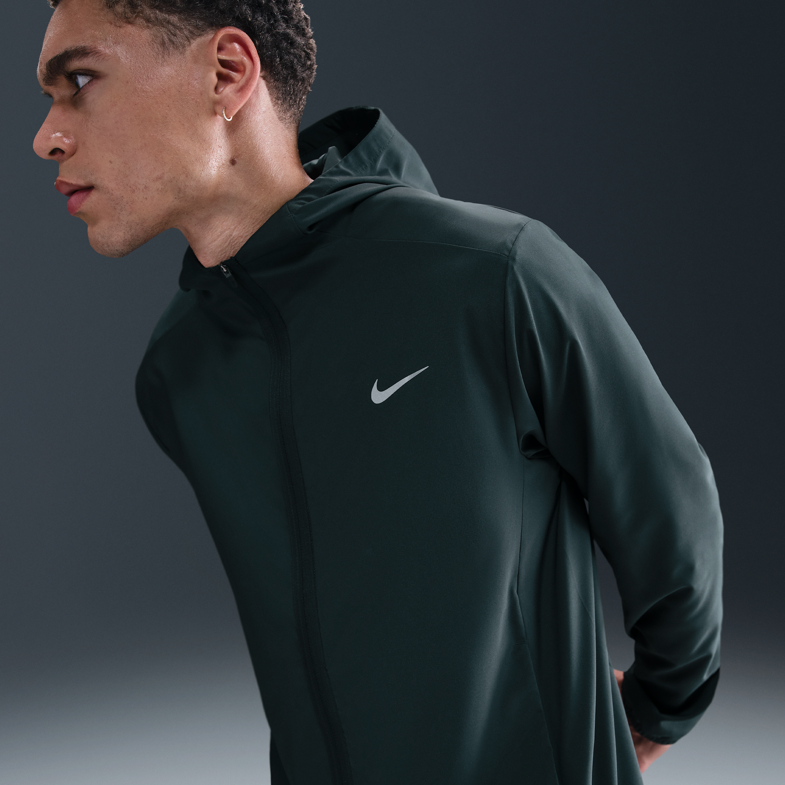 Giacca versatile con cappuccio Dri-FIT Nike Form – Uomo - Verde