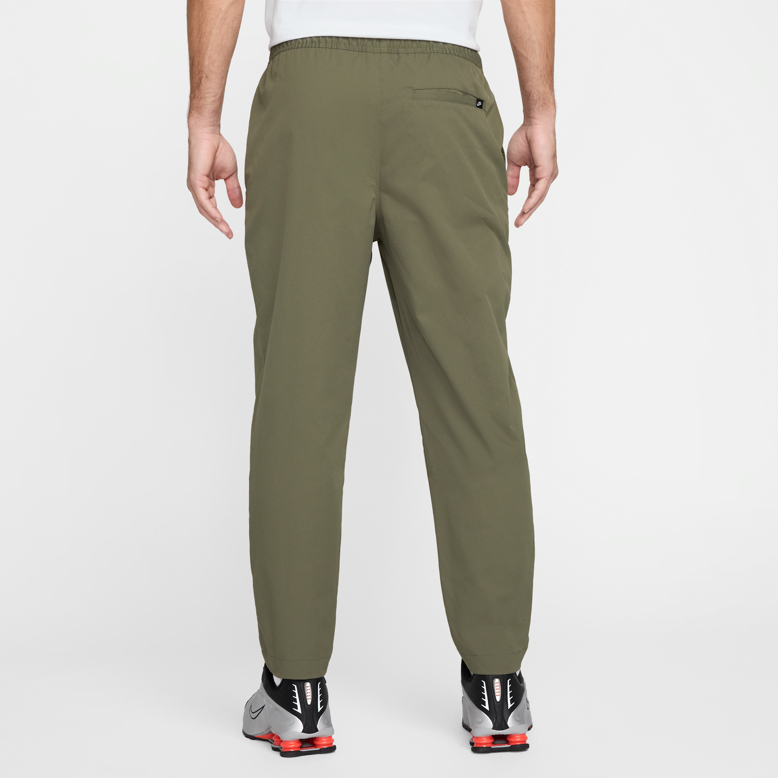 Pantalon tissé fuselé Nike Club pour homme - Vert