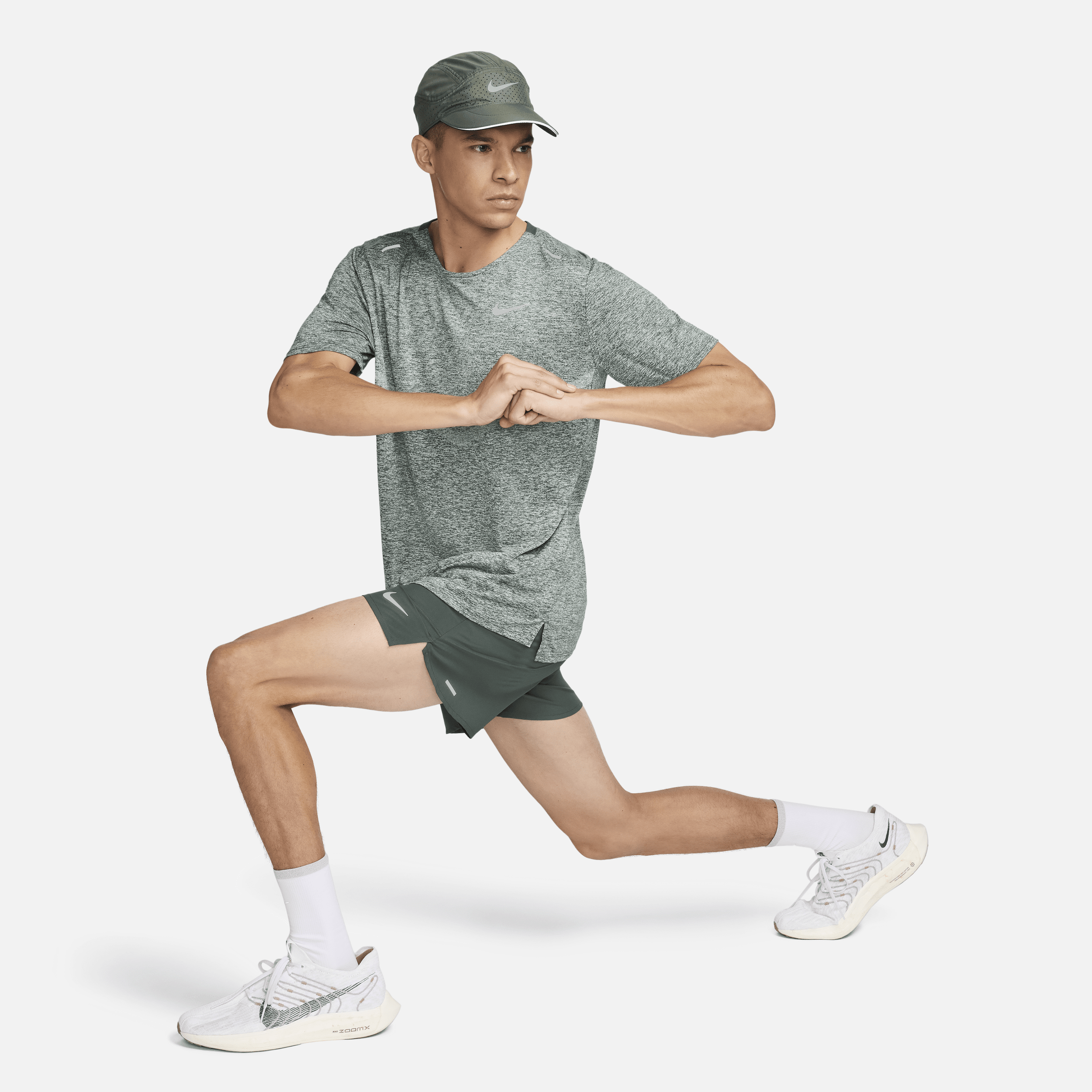 Nike Rise 365 Dri-FIT hardlooptop met korte mouwen voor heren Groen