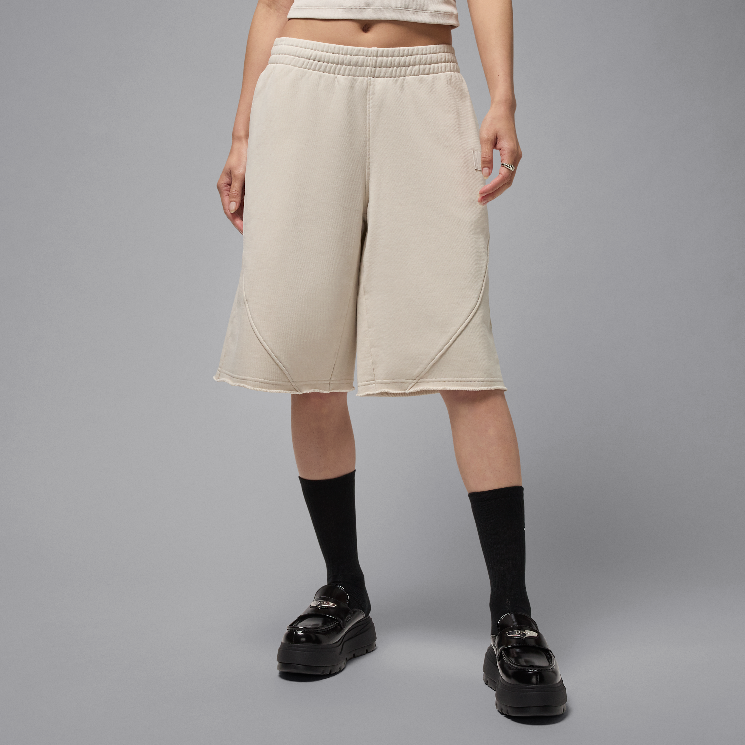 Thumbnail - Jordan Flight Fleece Big Shorts aus French Terry (Damen) - Braun