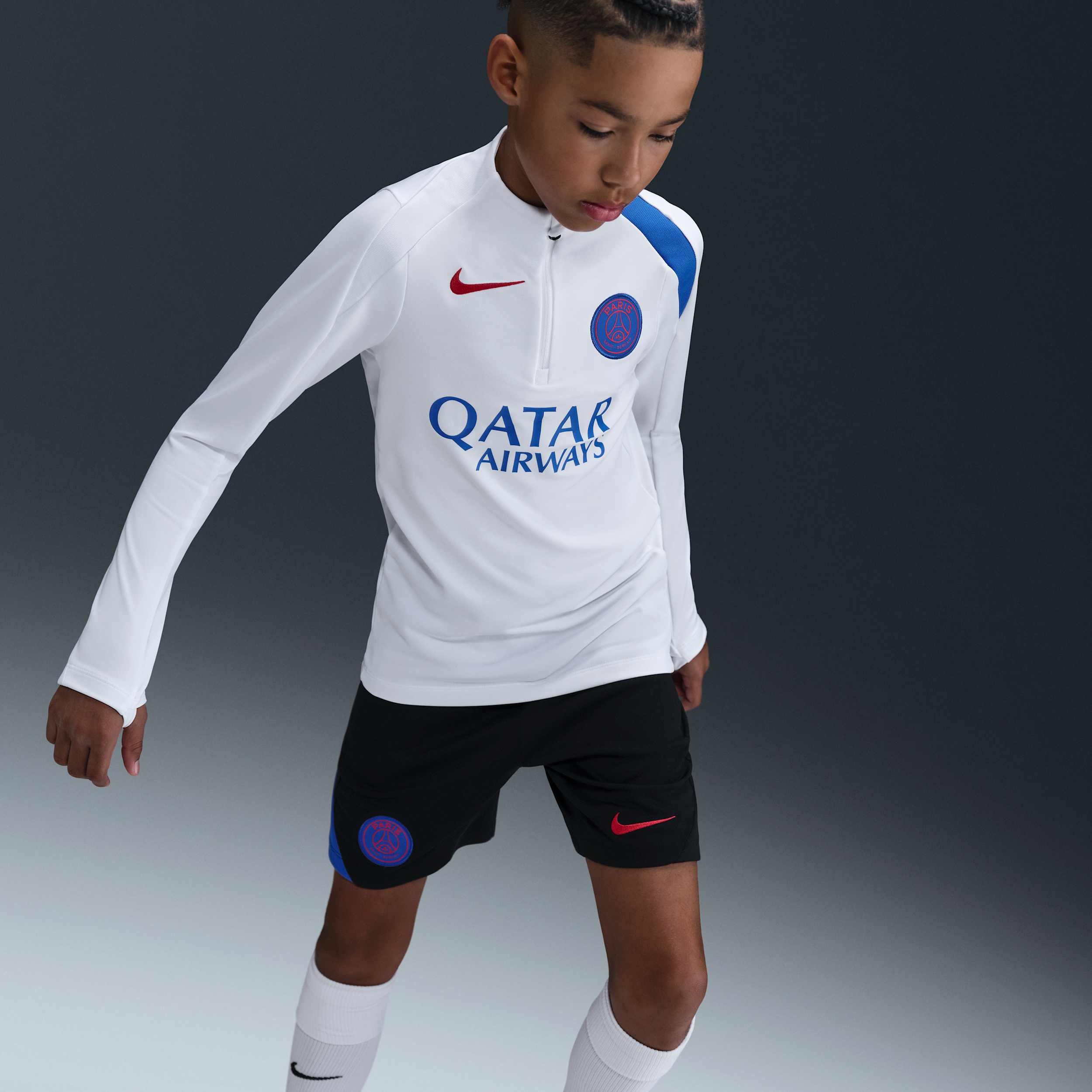 Thumbnail - Paris Saint-Germain Strike Third Nike Dri-FIT Total 90 Fußball-Drill-Oberteil aus Strickmaterial (ältere Kinder) - Weiß