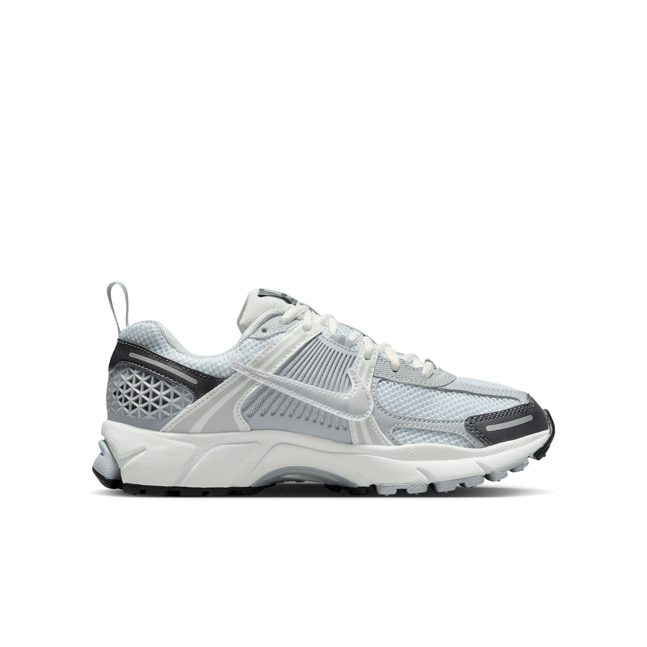 Thumbnail - Nike Vomero 5 Schuh (ältere Kinder) - Grau