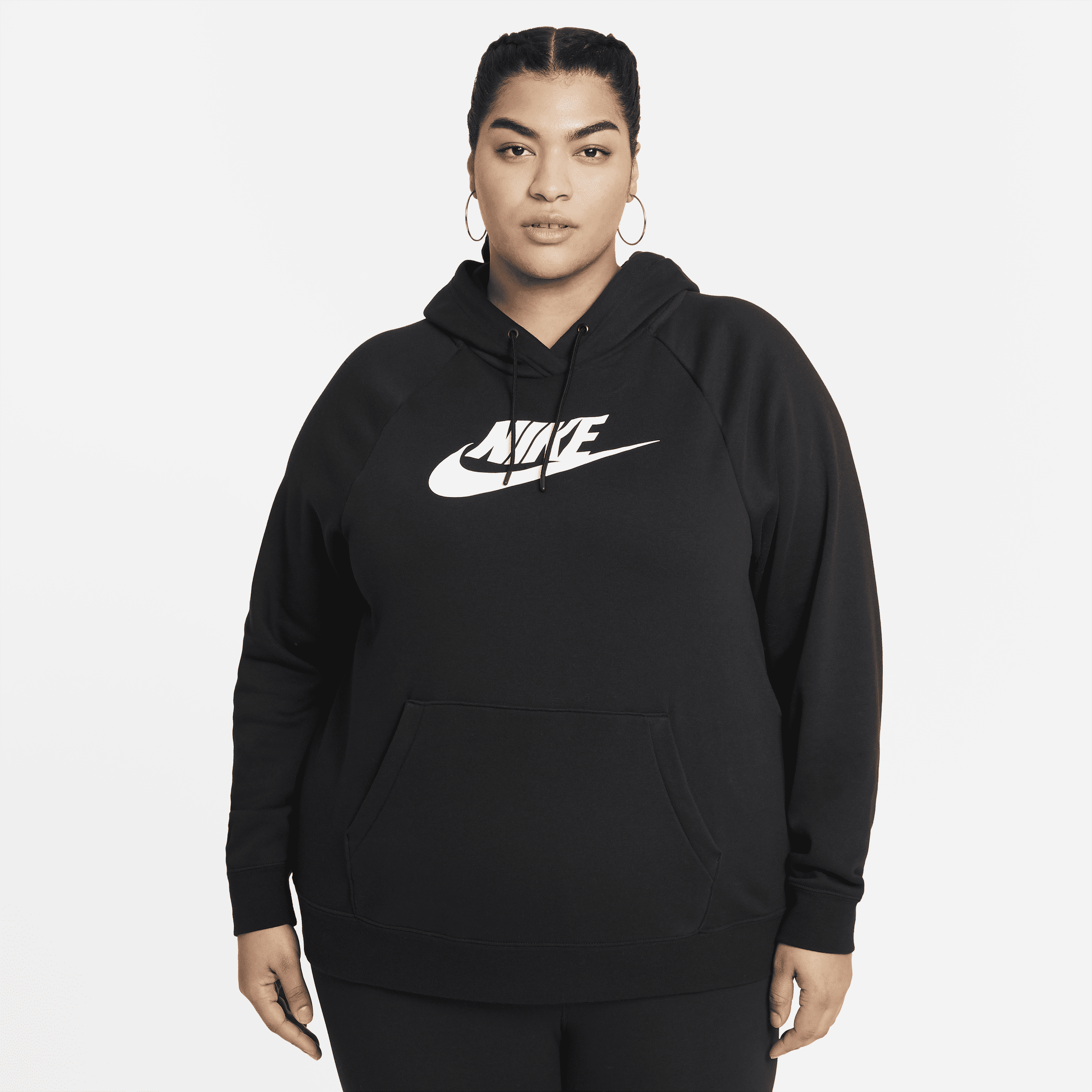 Damska bluza z kapturem Nike Sportswear Essential (duże rozmiary) - Czerń