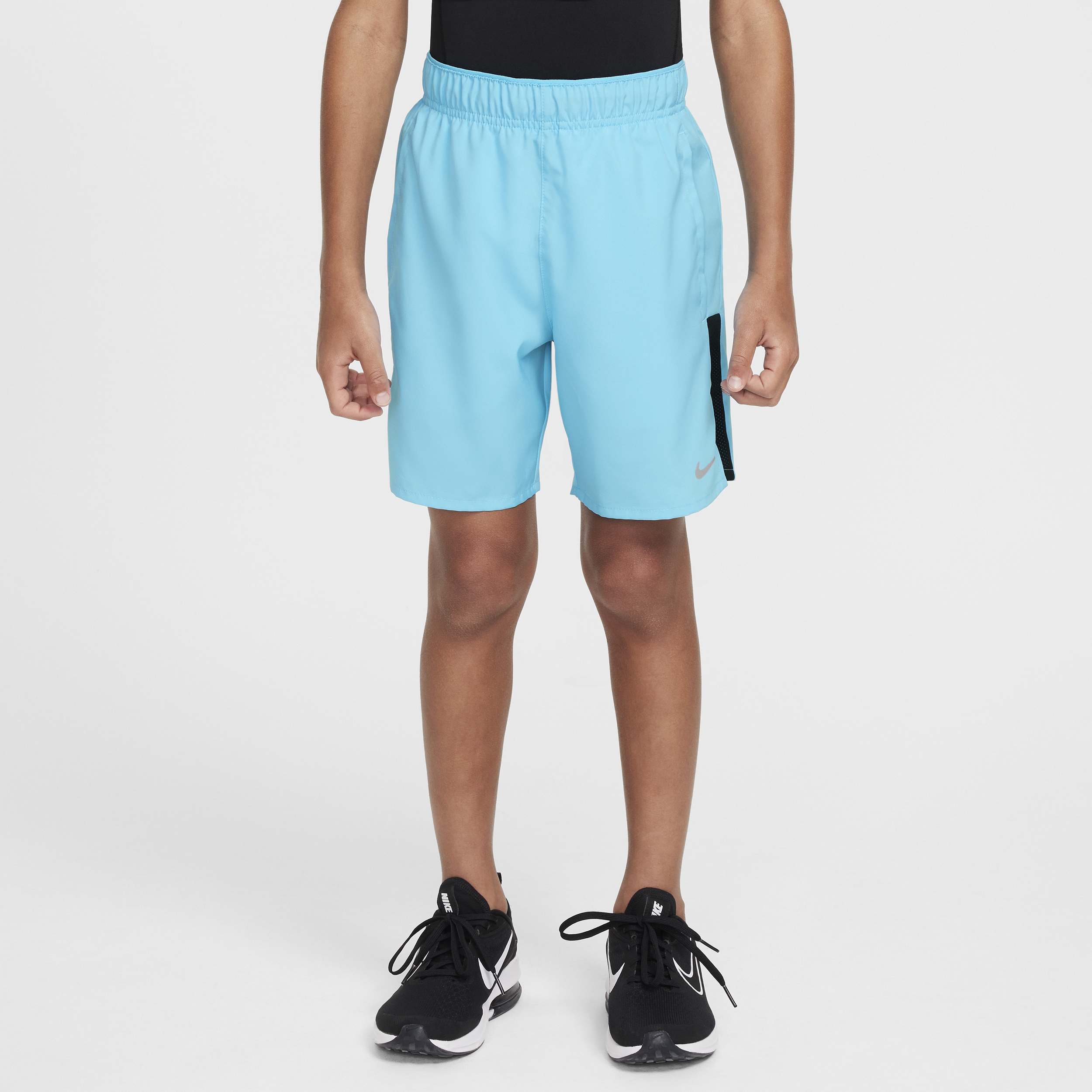 Short de training Nike Dri-FIT Challenger pour ado (garçon) - Bleu