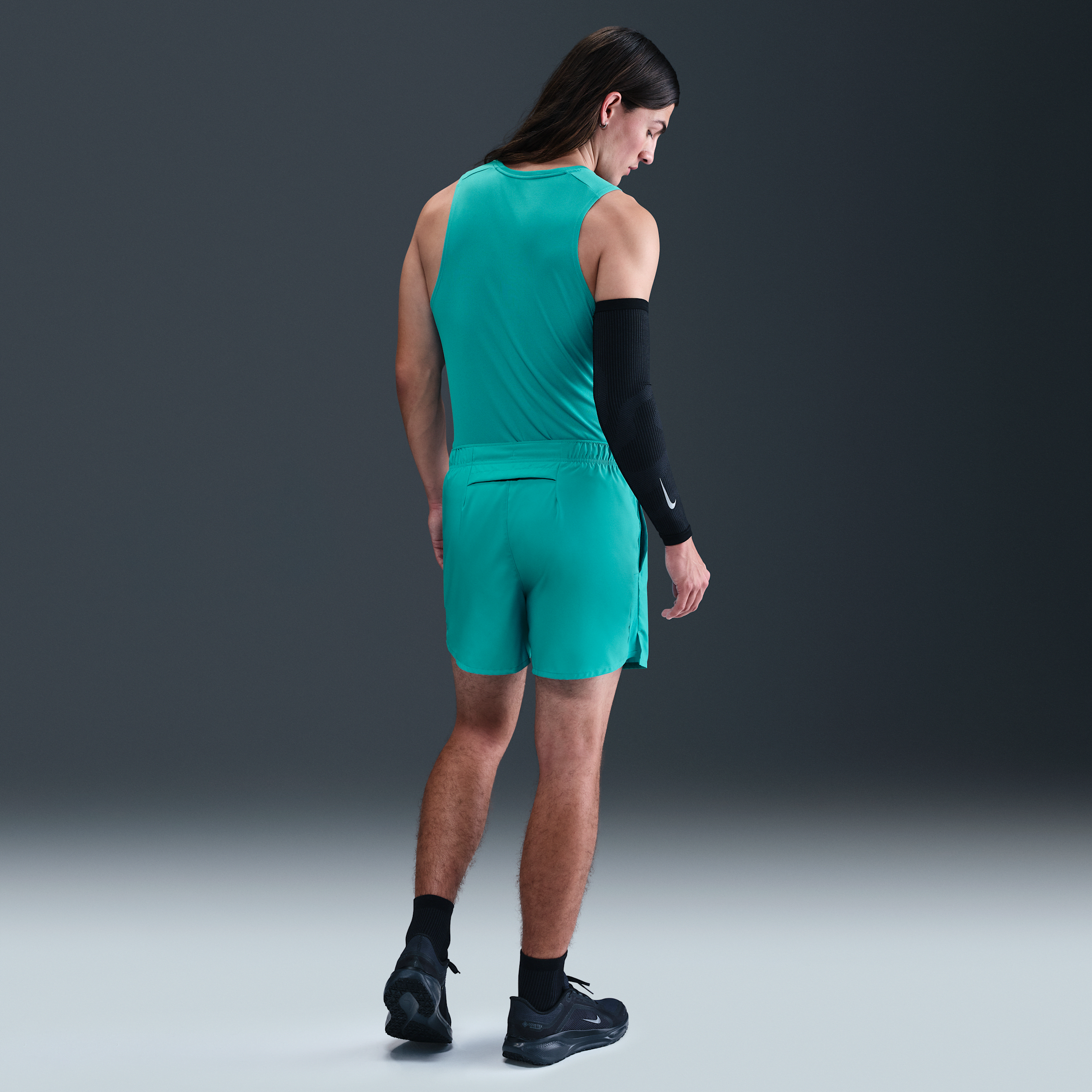 Short de running avec sous-short intégré 13 cm Dri-FIT Nike Challenger pour homme - Vert