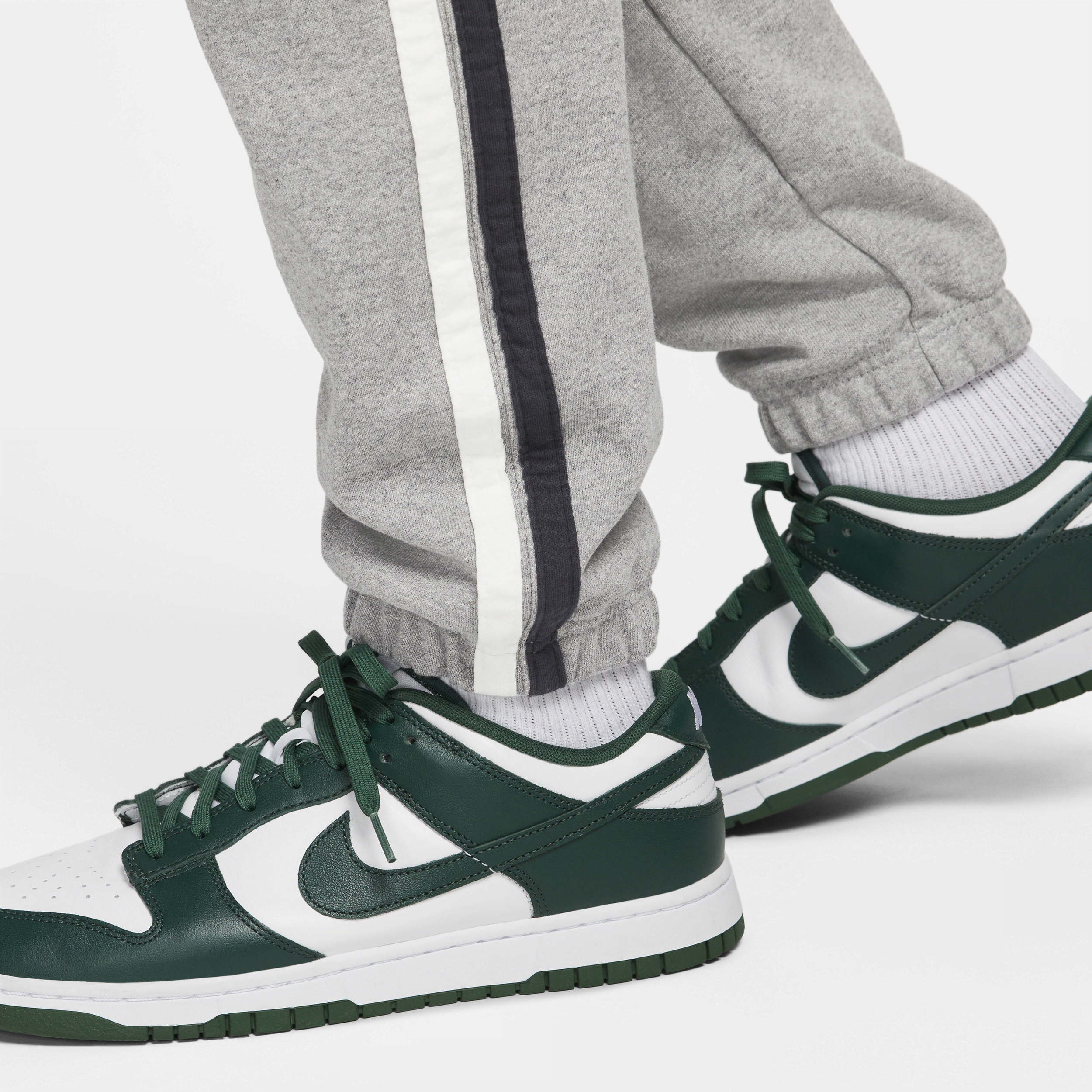 Nike Sportswear Retro fleecebroek voor heren Grijs