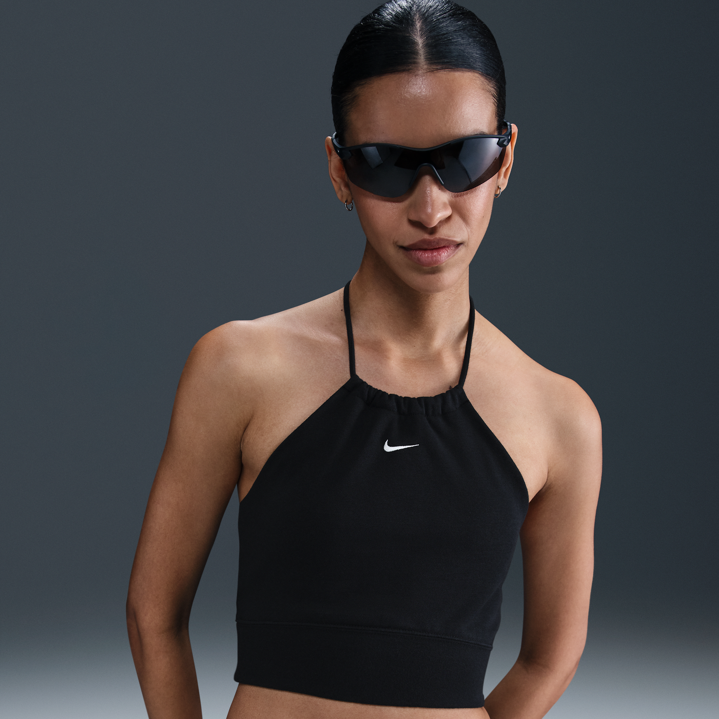 Thumbnail - Nike Sportswear Chill Terry Neckholder-Top aus French Terry mit verkürztem, schmalem Schnitt (Damen) - Schwarz