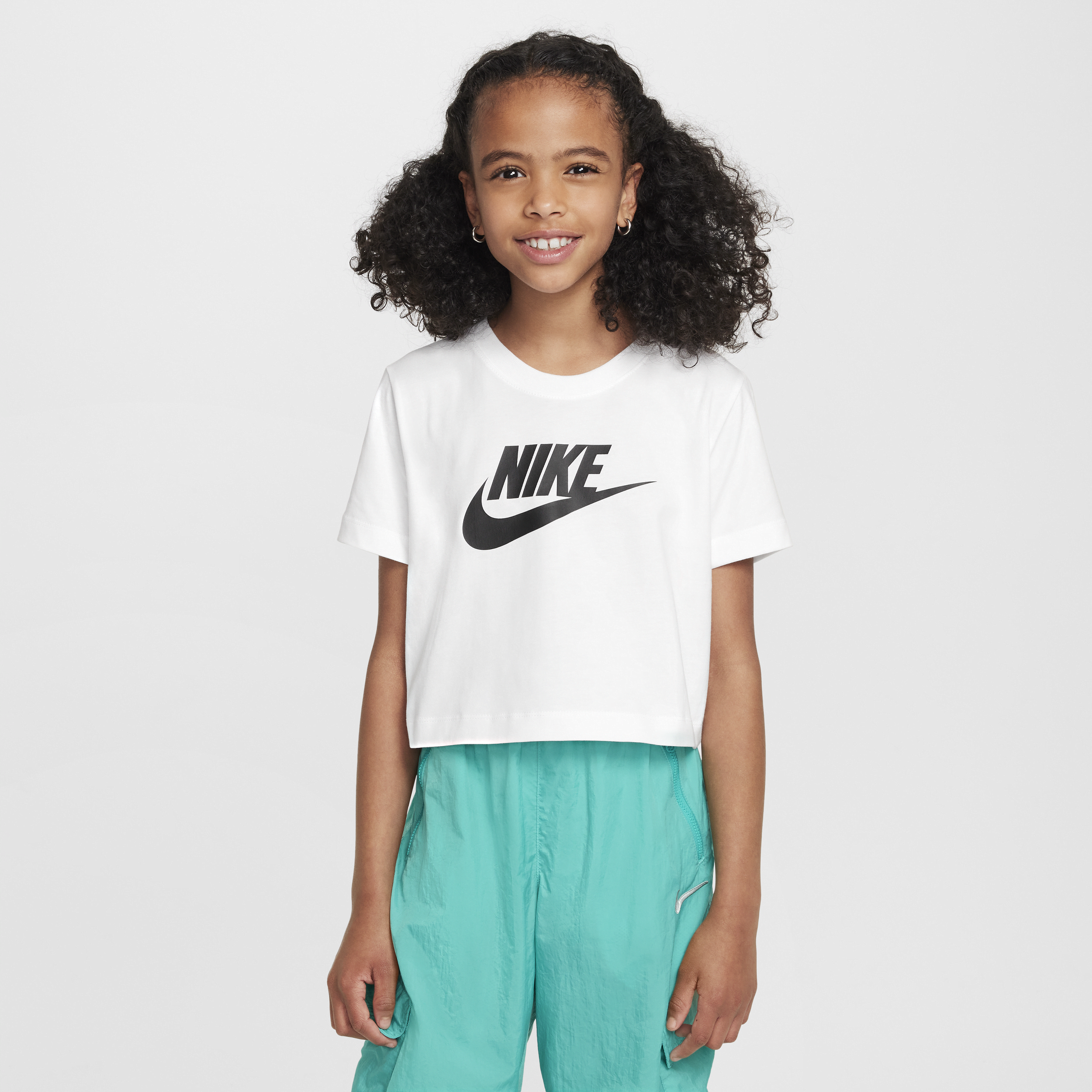 T-shirt court Nike Sportswear pour ado (fille) - Blanc