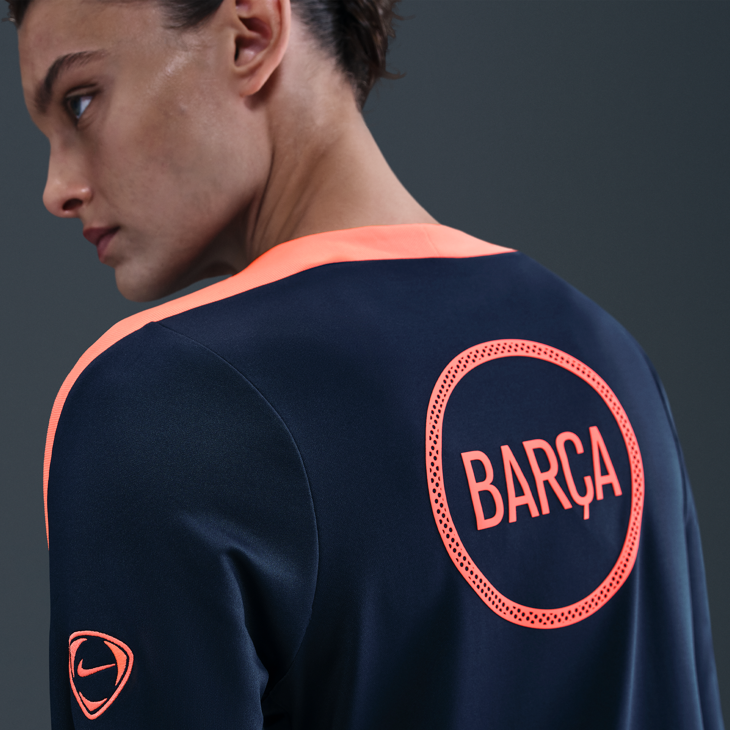 Thumbnail - FC Barcelona Strike Third Nike Dri-FIT Total 90 Pre-Match-Fußballoberteil mit Rundhalsausschnitt (Damen) - Blau