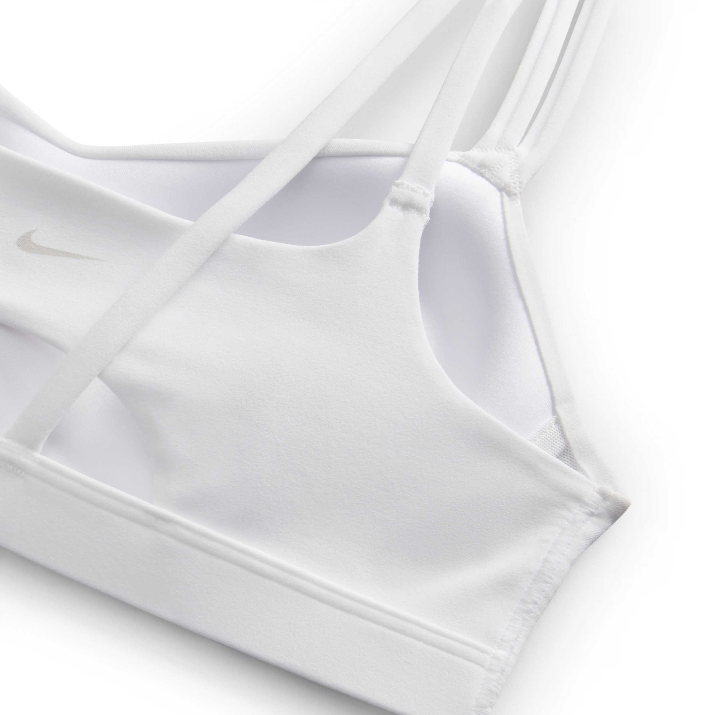 Nike Zenvy Strappy sport-bh met vulling en lichte ondersteuning Wit