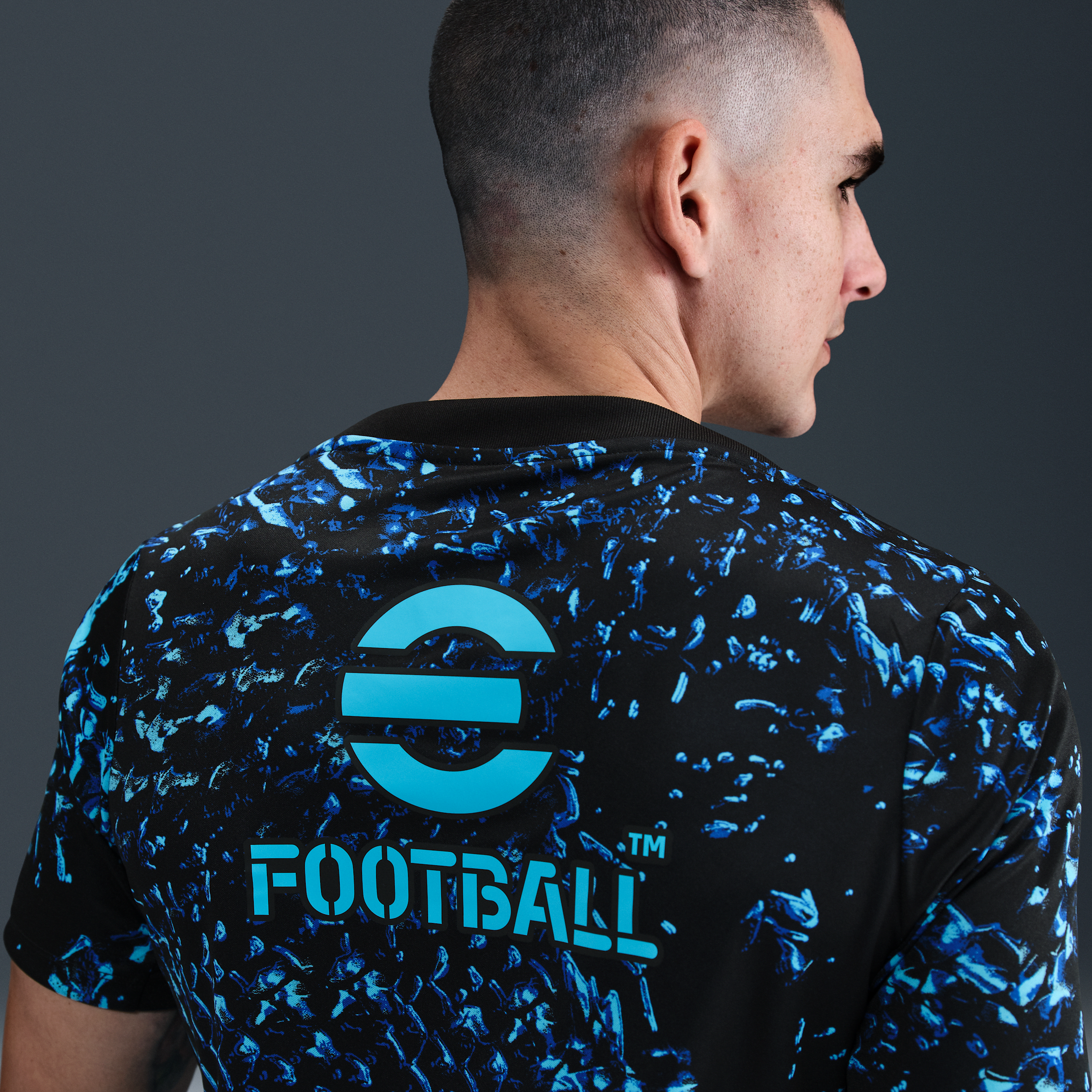 Thumbnail - Inter Mailand Academy Pro Nike Dri-FIT kurzärmeliges Pre-Match-Fußballoberteil (Herren) - Blau
