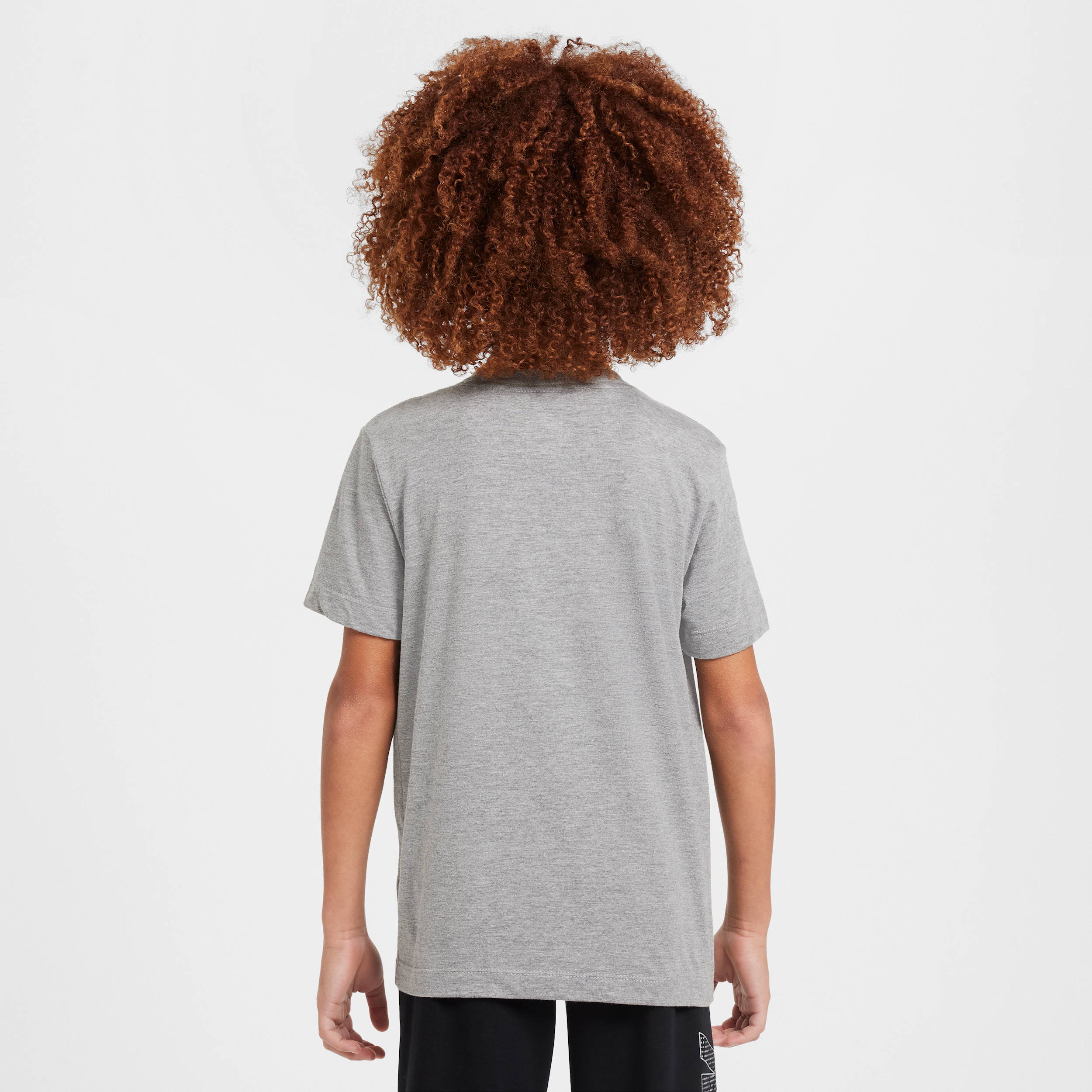 Thumbnail - Nike Sportswear T-Shirt (ältere Kinder) - Grau