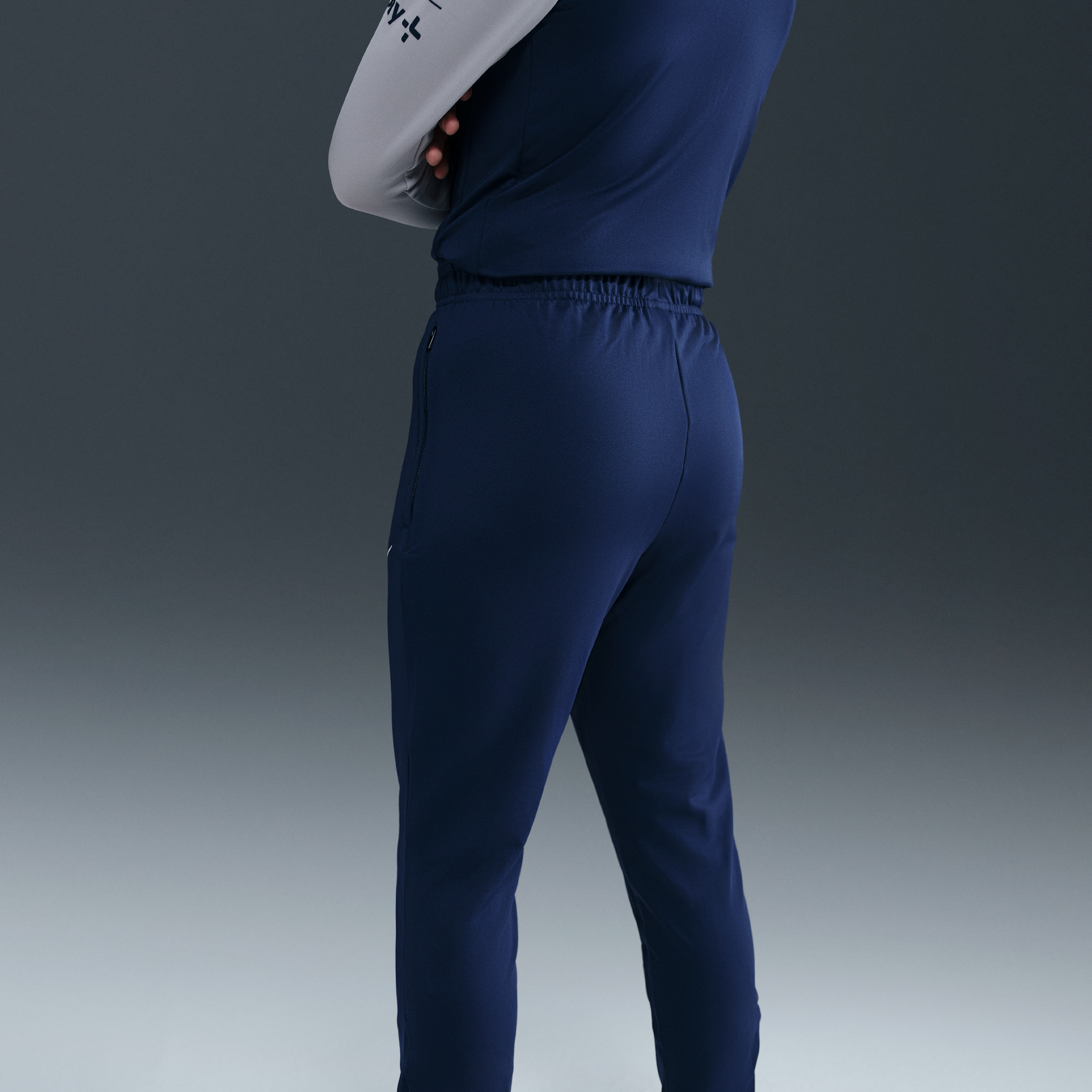 Thumbnail - Tottenham Hotspur Strike Nike Dri-FIT Strick-Fußballhose für ältere Kinder - Blau