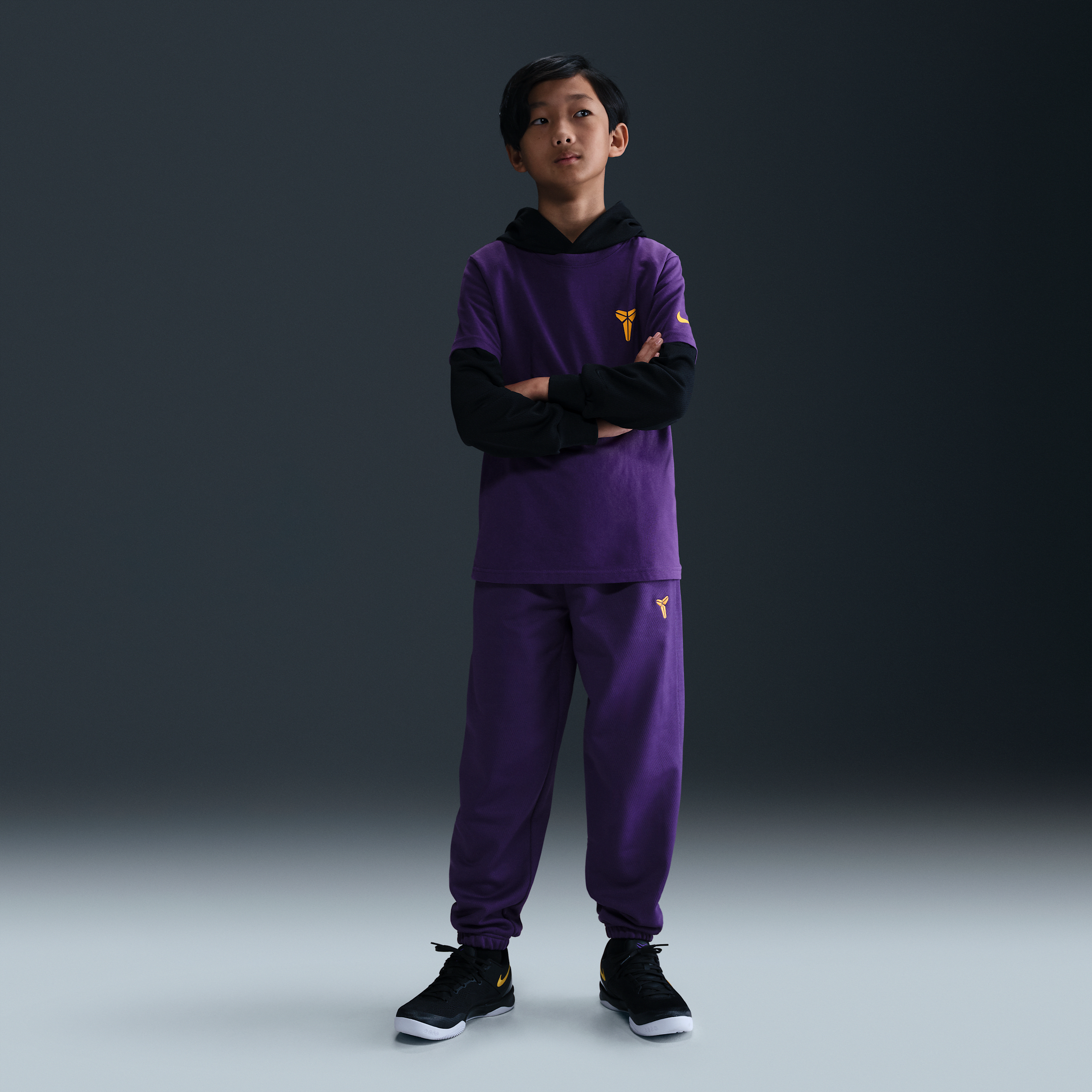 Nike Kobe Older Kids' Therma-FIT Trousers - Purple - Recycled Polyester - 50% Recycled Polyester