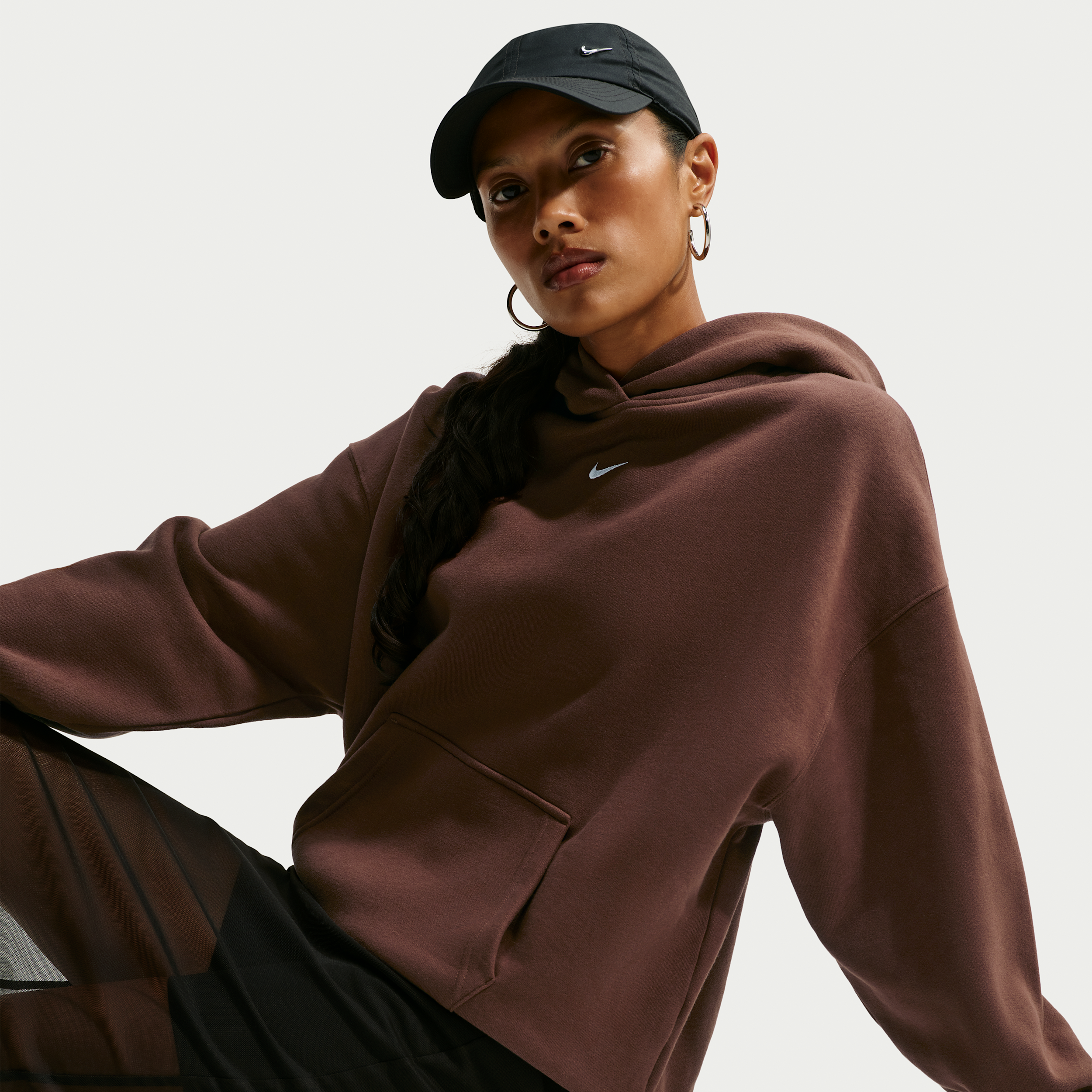 Oversized Nike Studio Fleece-hættetrøje i medium vægt til kvinder - brun