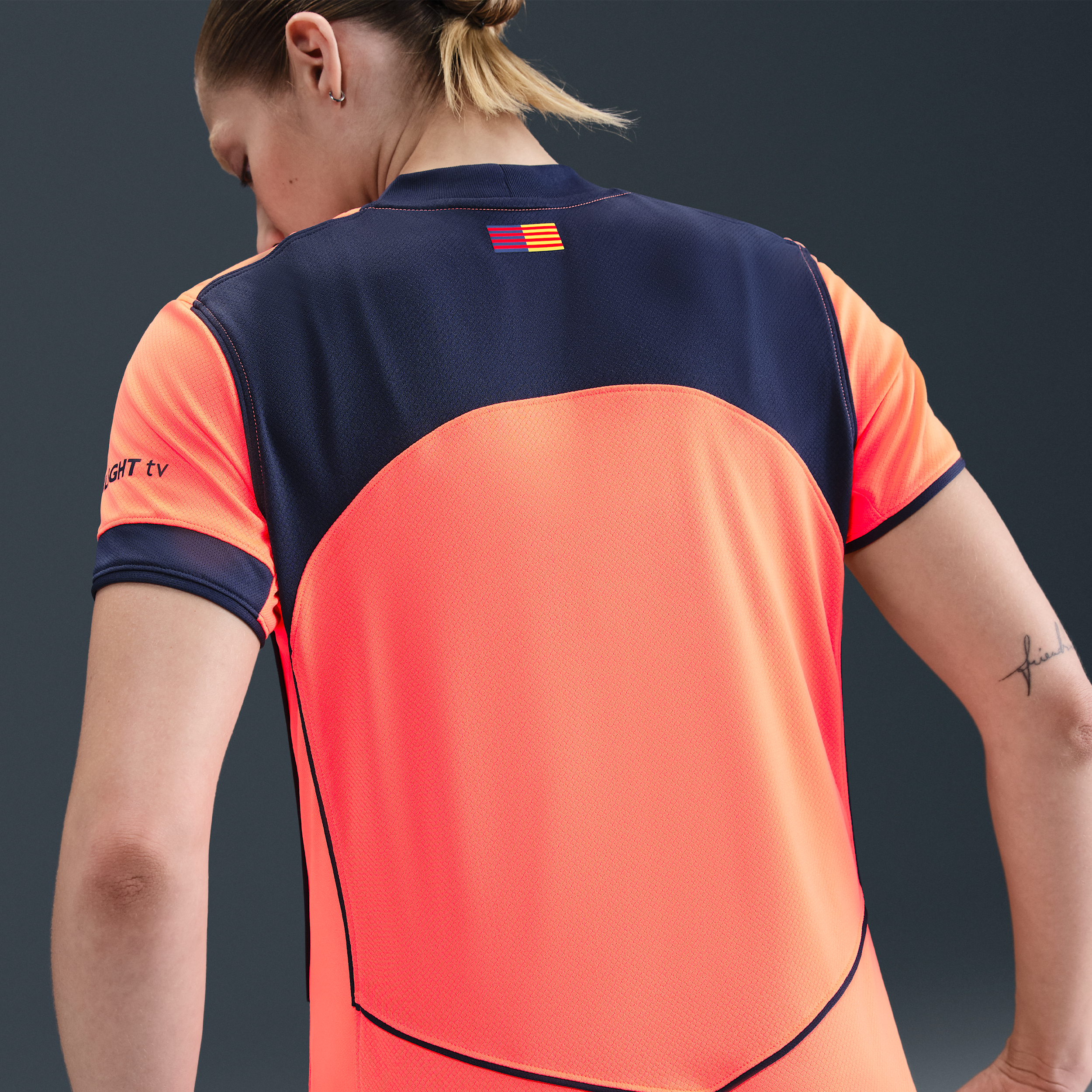 Thumbnail - FC Barcelona 2025/26 Stadium Third Nike Dri-FIT Total 90 Replika-Fußballtrikot (Damen) - Orange
