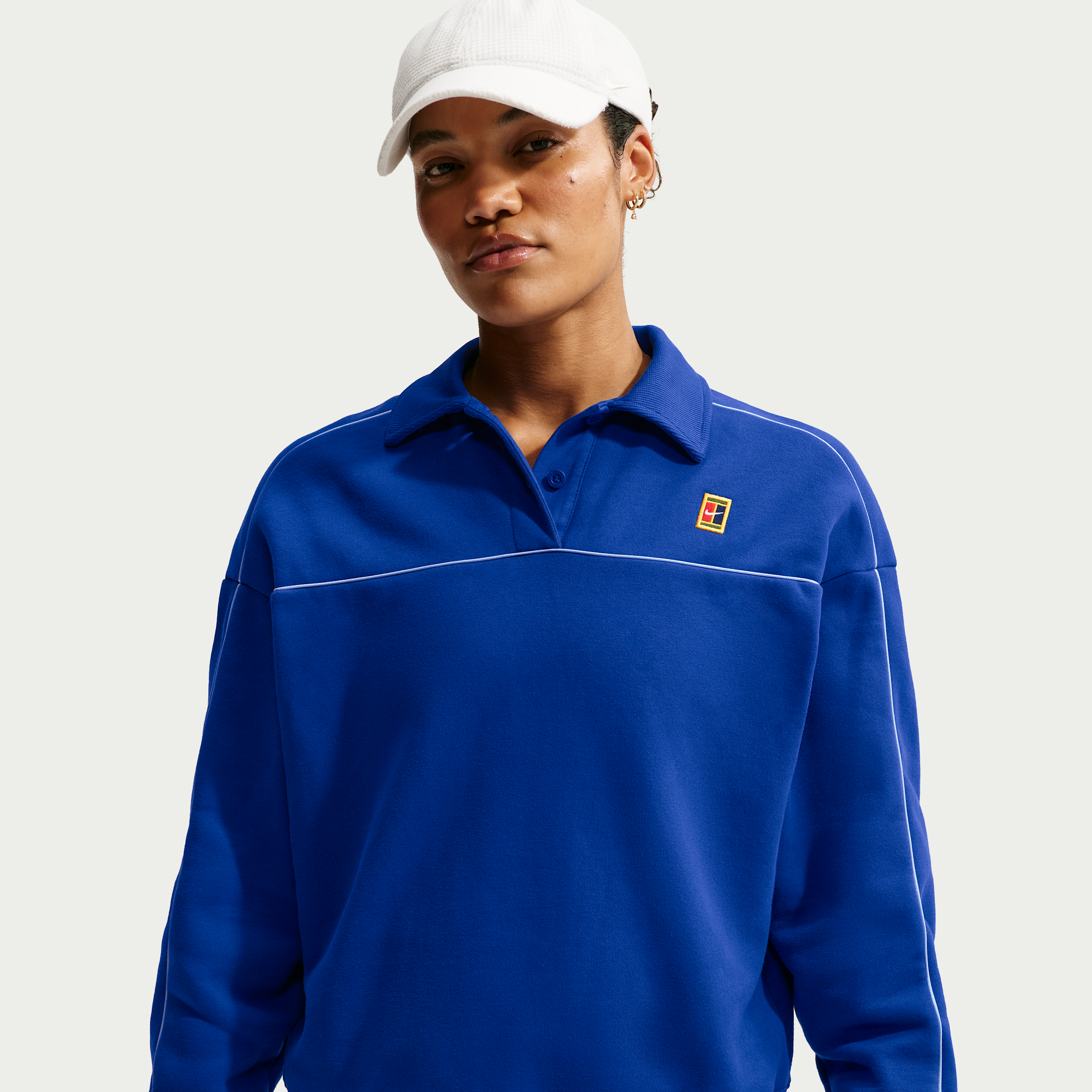 Langærmet NikeCourt Court-kollektionen-tennistrøje i fleece til kvinder - blå
